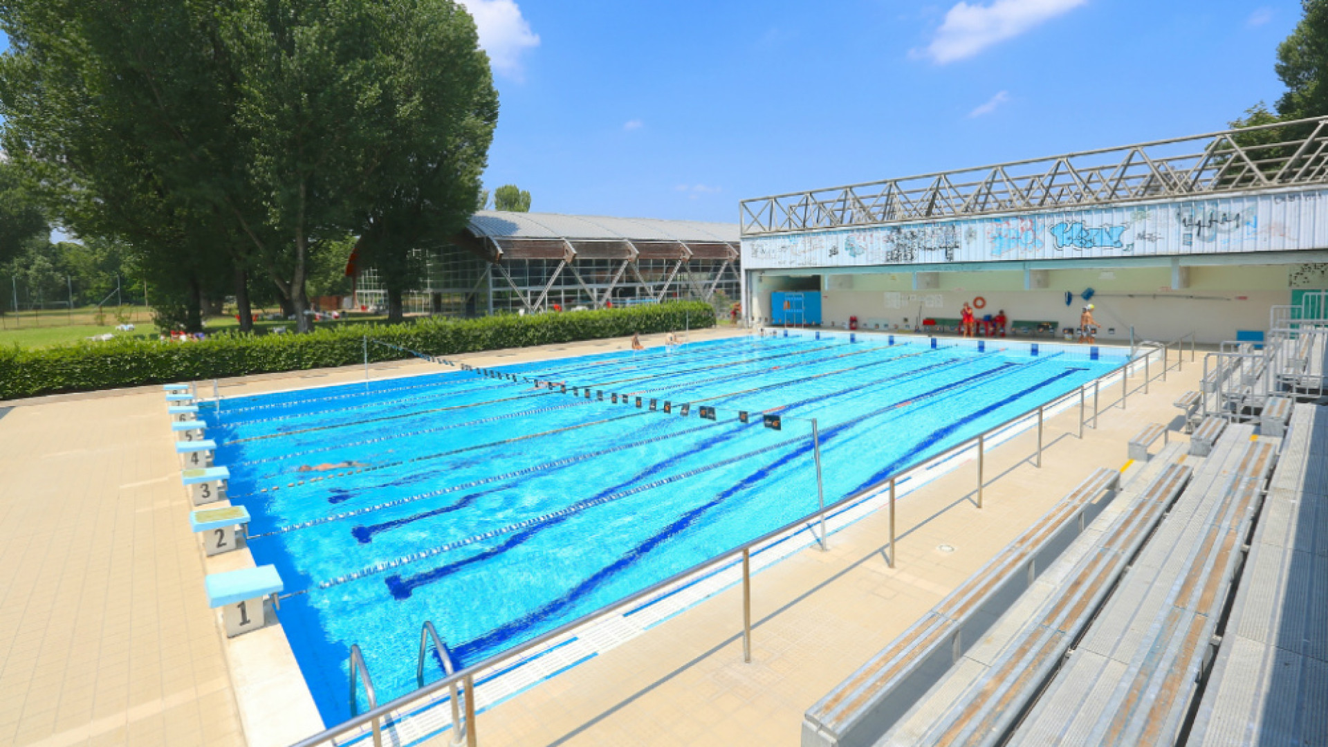 Immagine di Disposta la riapertura della piscina comunale