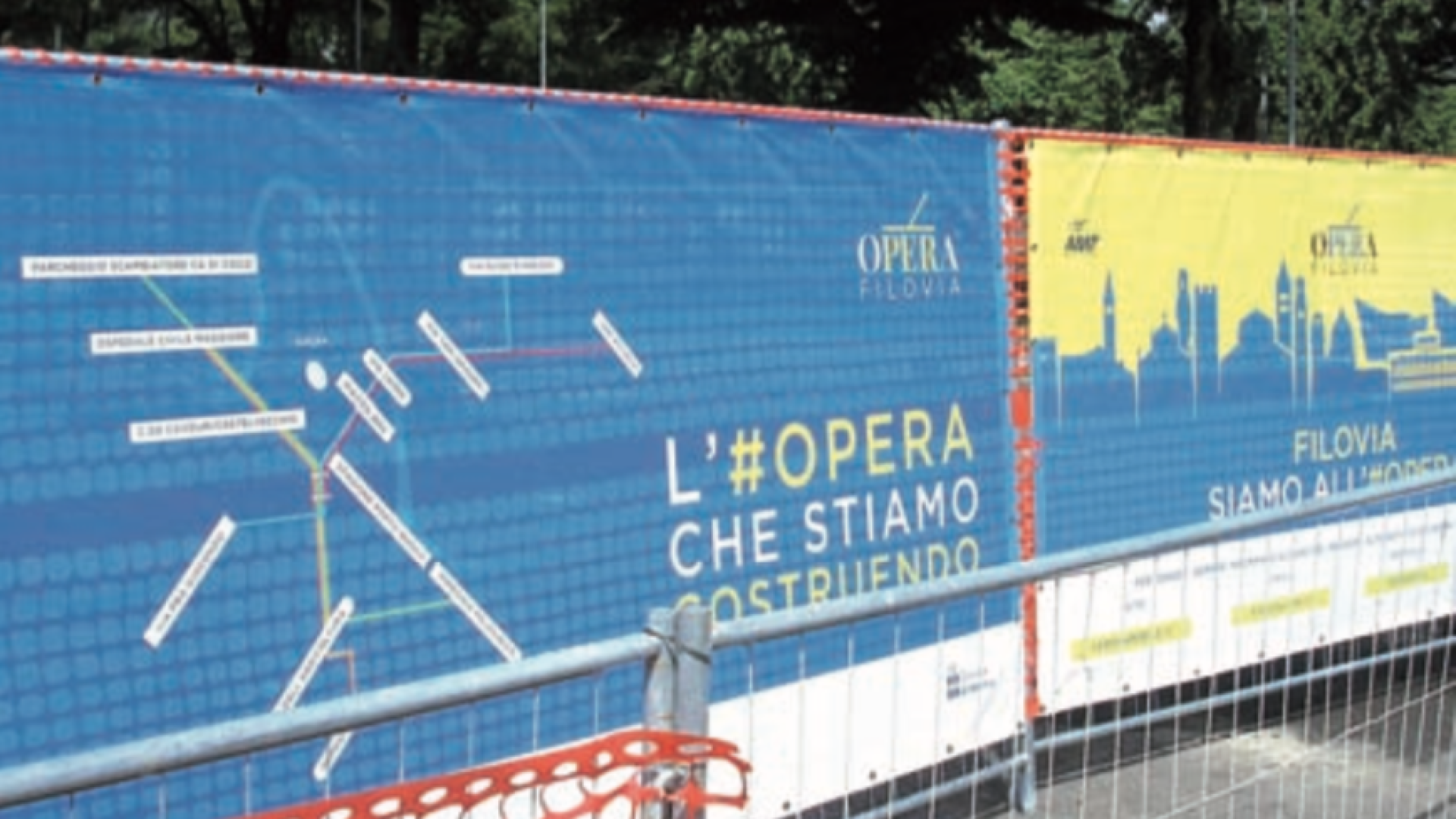 Immagine di Primo Piano. Quanta elettricità attorno al filobus