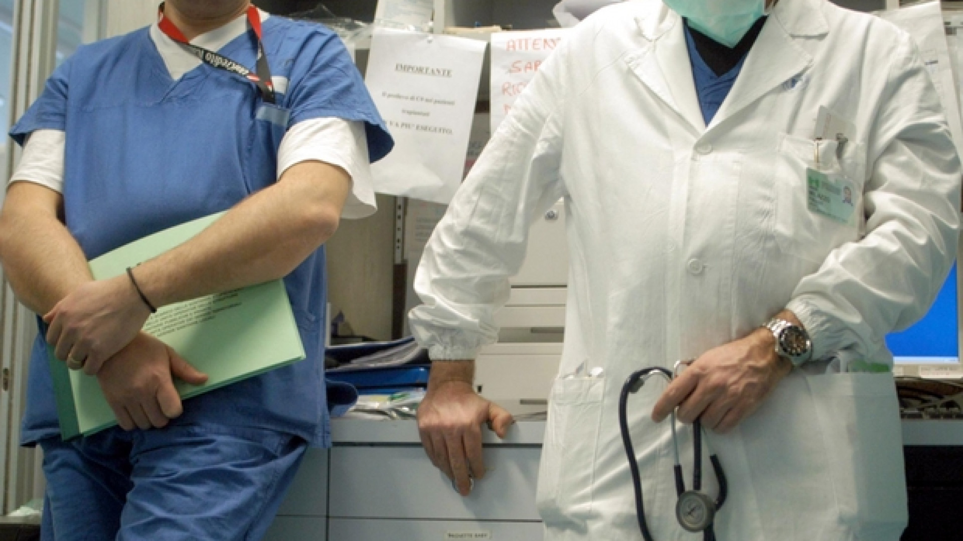 Immagine di Medici non specializzati in corsia. Tutti contro la decisione del Veneto