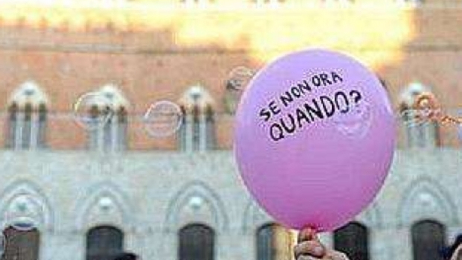 Immagine di Donne e svolta di governo l'assenza e la necessità