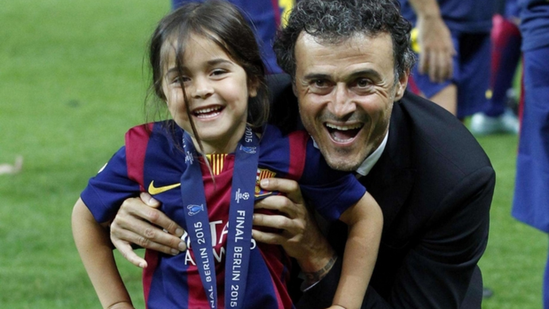 Immagine di L’angelo Xana. Il calcio piange con papà Luis Enrique