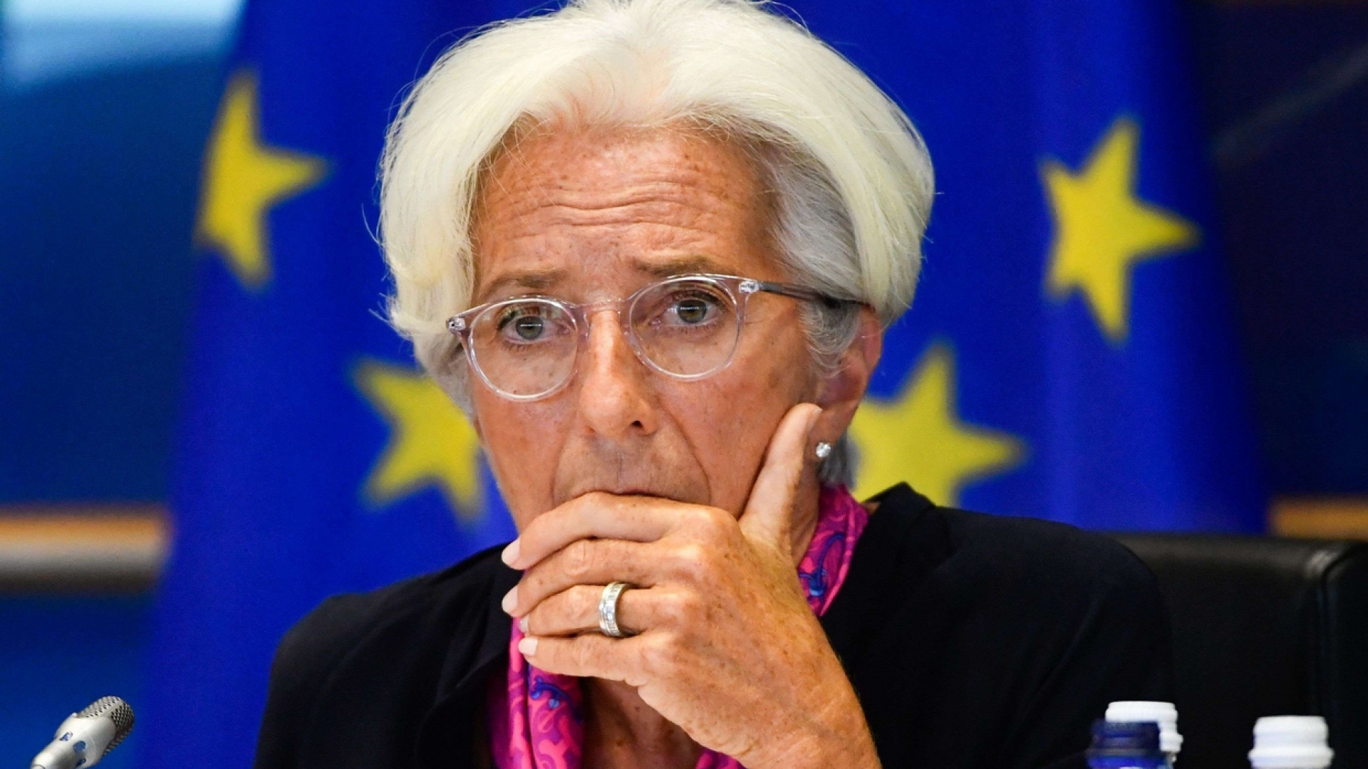Immagine di Lagarde chiama in causa i governi