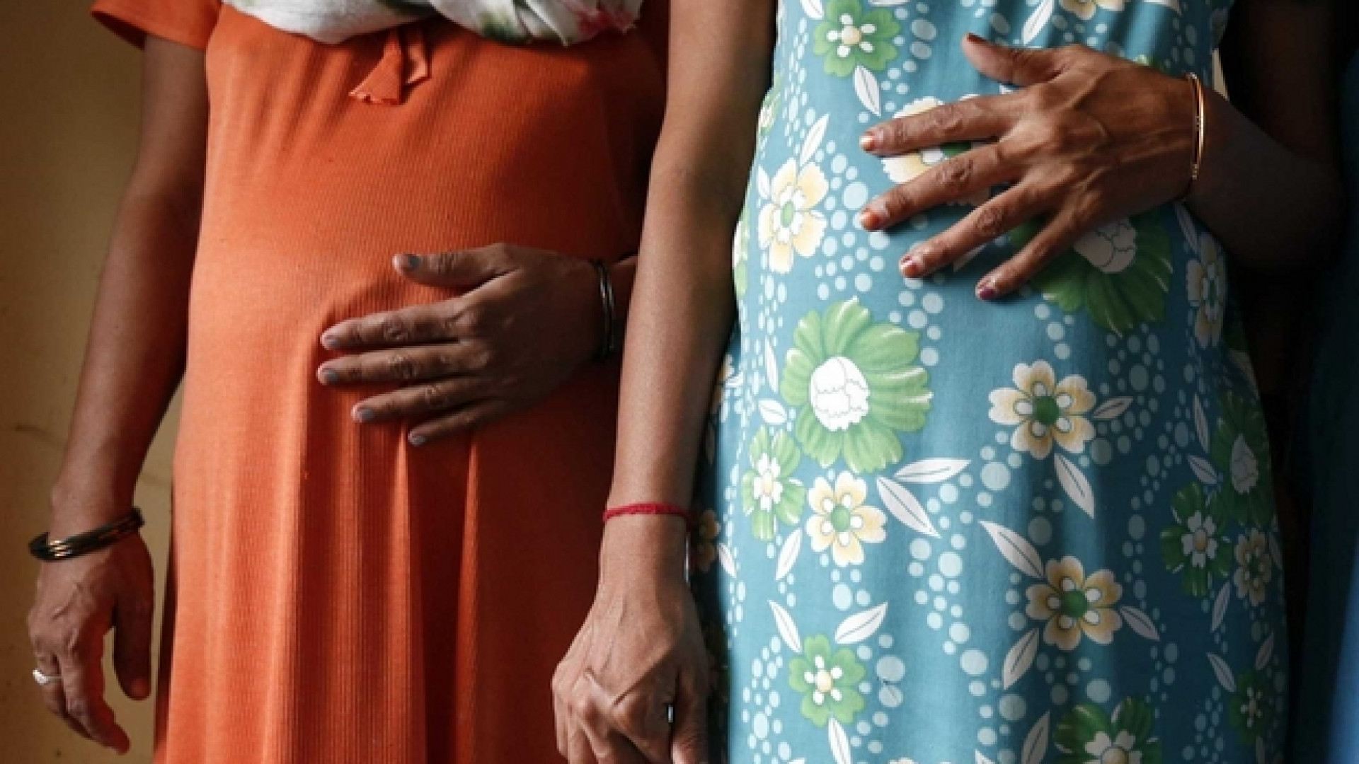 Immagine di Utero in affitto, la Francia pronta a riconoscere i figli nati all'estero