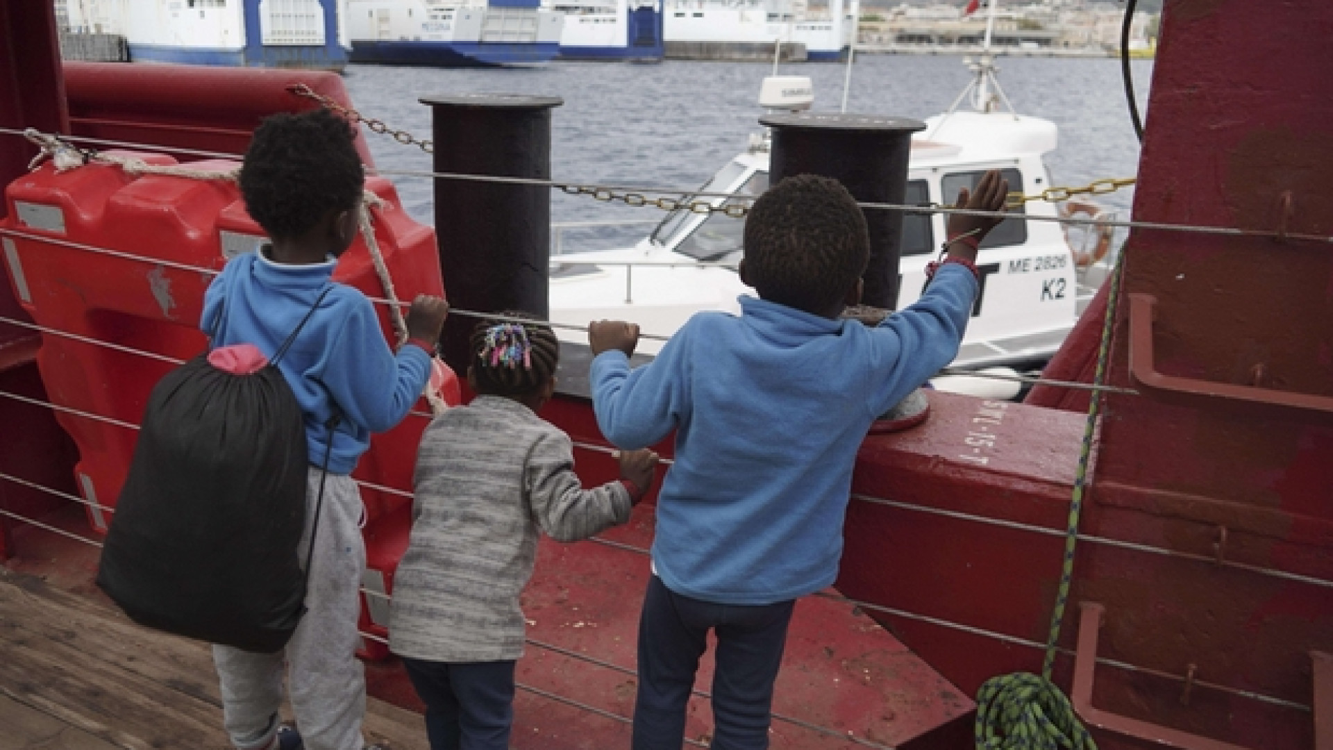 Immagine di La Chiesa italiana accoglie 58 profughi della Ocean Viking (a sue spese)