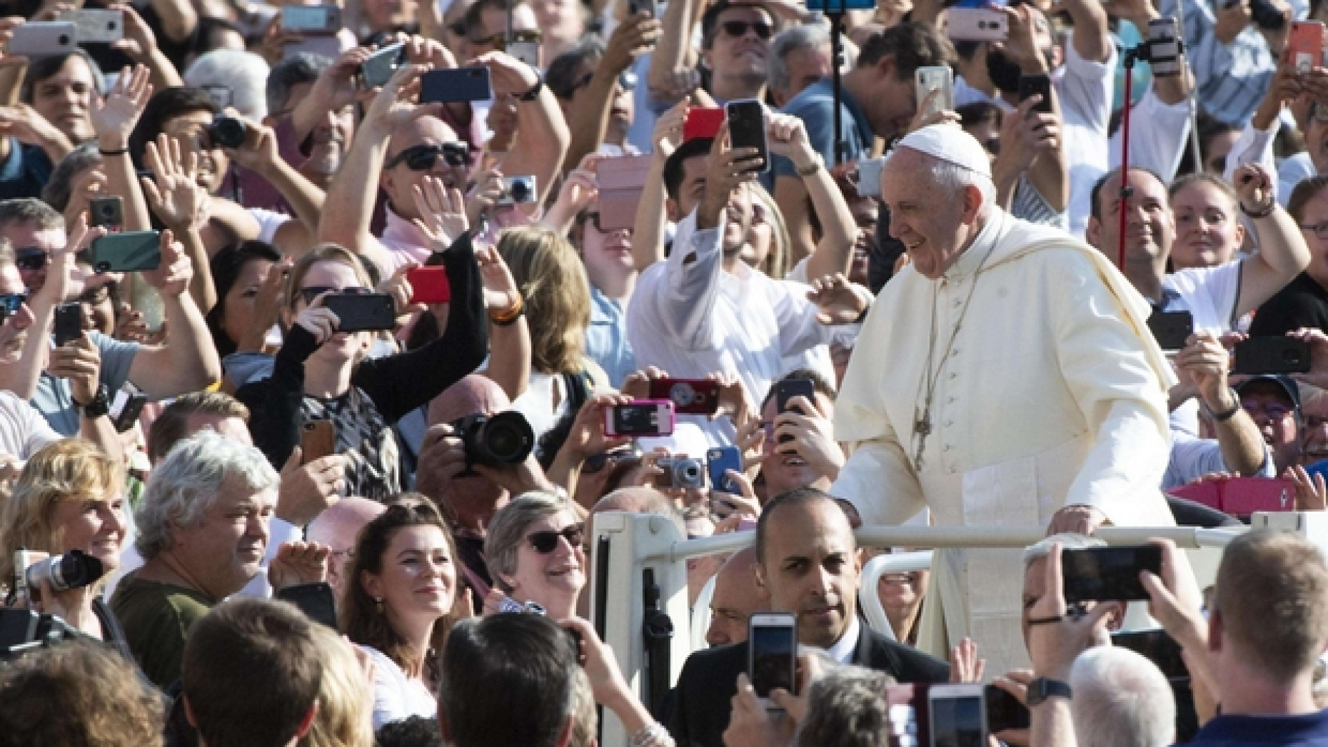 Immagine di Papa Francesco: non c'è evangelizzazione senza Spirito Santo, senza gioia