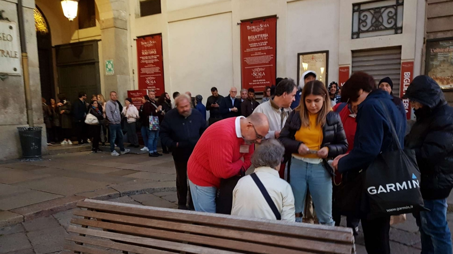 Immagine di La “prima” alla Scala: i loggionisti 28 ore in coda per un biglietto di «Tosca»