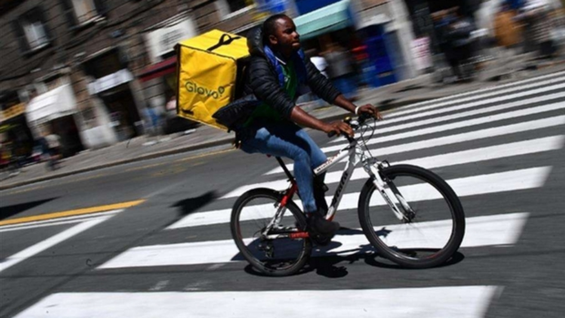 Immagine di Lo sciopero dei rider e dei «consum-attori»