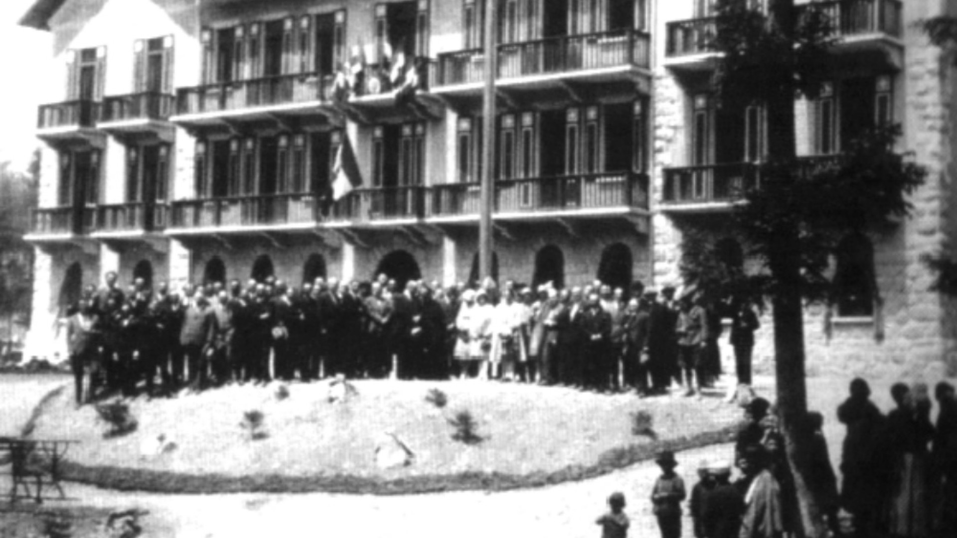 Immagine di Fra questi pini, a ritemprar le forze