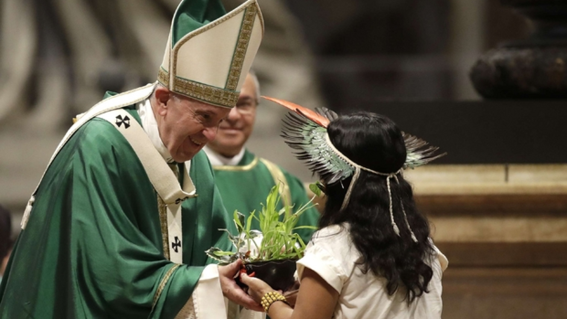 Immagine di Papa: i poveri non sono "inferiori", ascoltiamo il loro grido