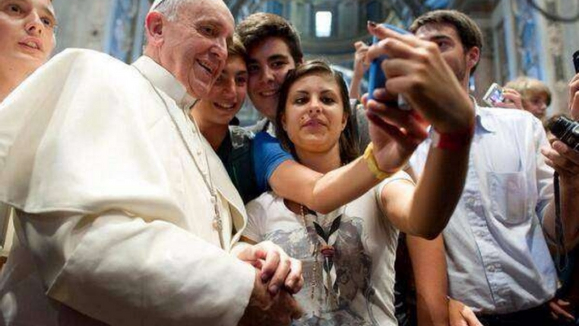 Immagine di Il Papa: ogni abuso sui minori via dalla faccia della terra. E dal web