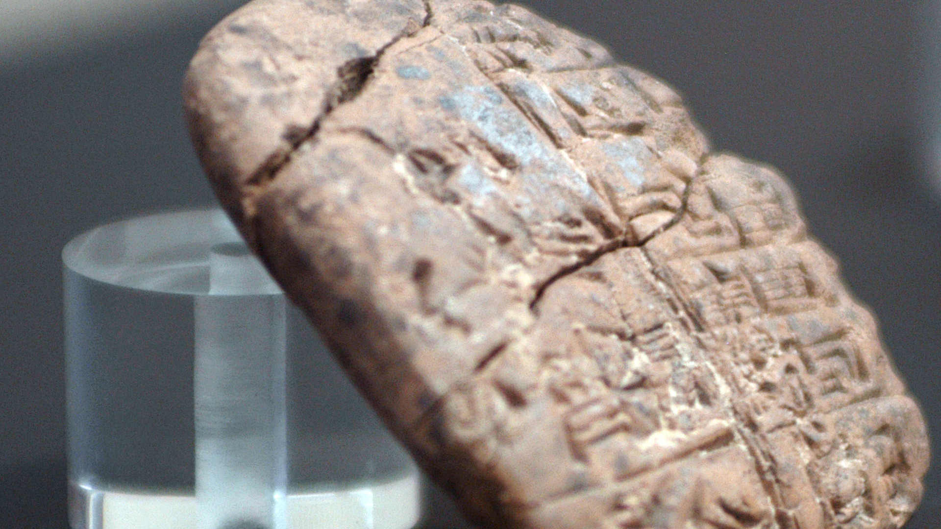 Immagine di Scoperte in Mesopotamia «buste» di argilla per spedire le lettere