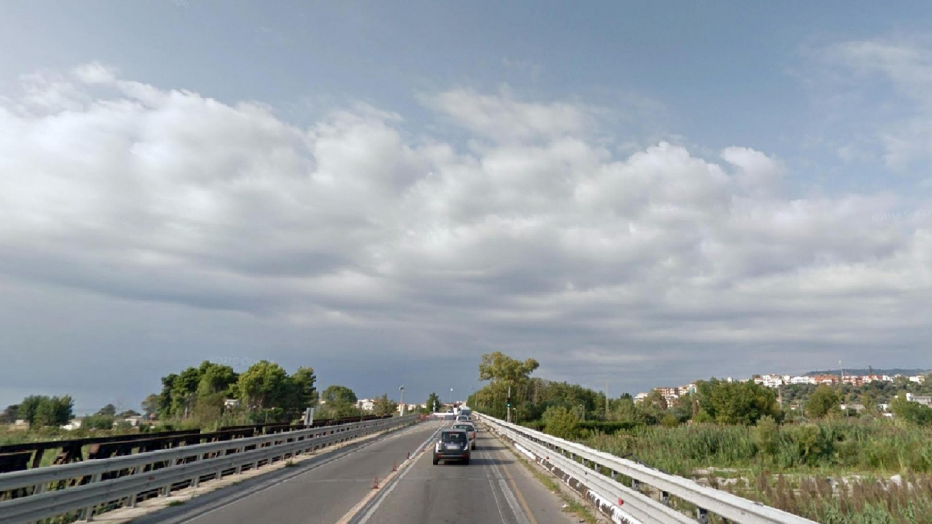 Immagine di In viaggio sulla Statale 106, la strada della 'ndrangheta