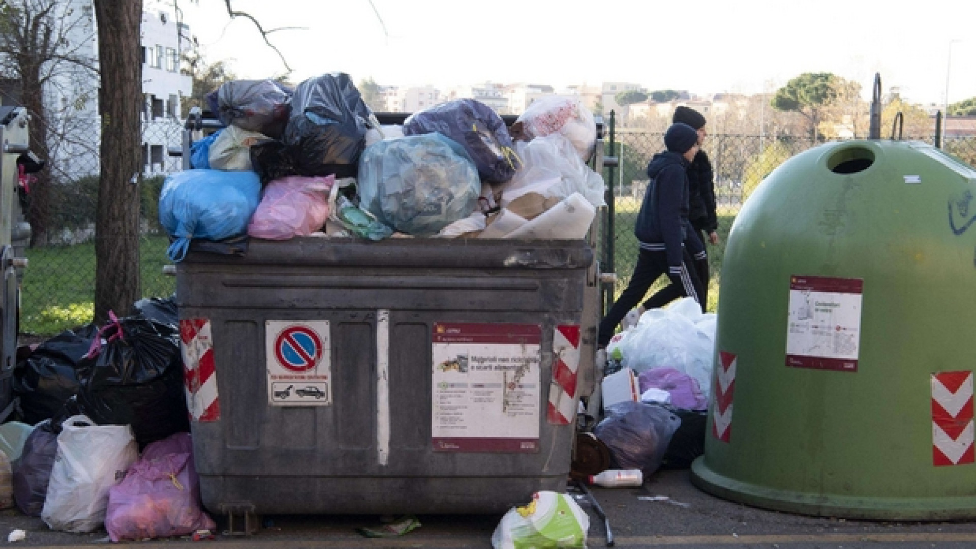 Immagine di Crescono i rifiuti urbani: quasi 500 chili a testa nel 2018