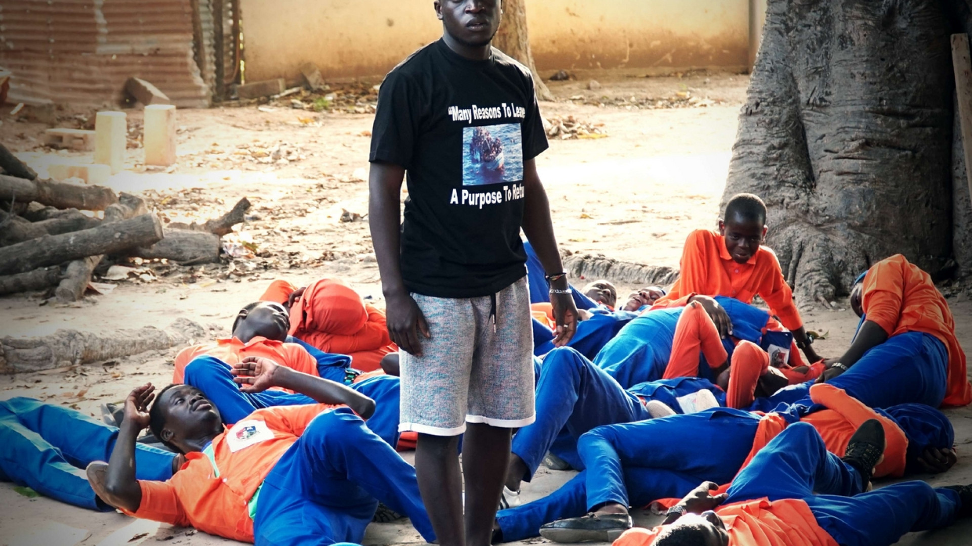 Immagine di Alì, dal naufragio al teatro: «Così parlo ai fratelli d'Africa»