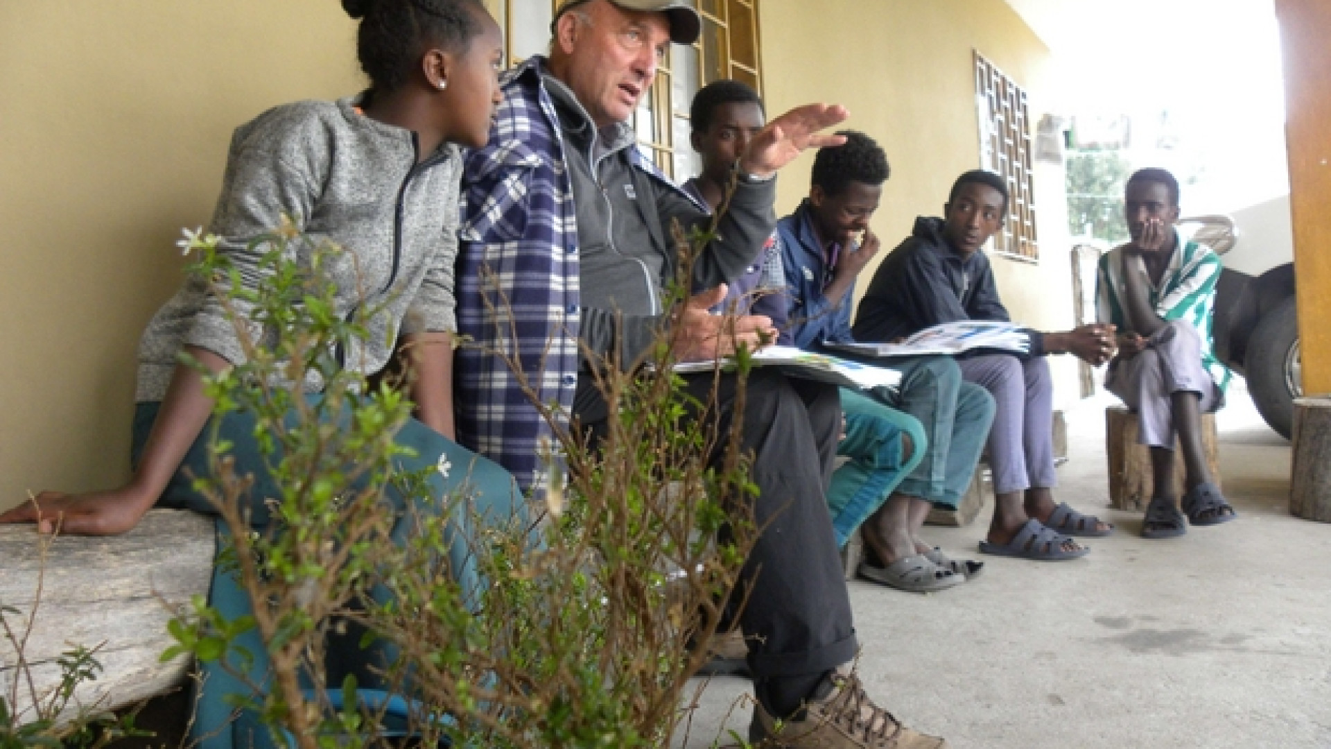 Immagine di Don Ghirelli missionario in Etiopia a 60 anni