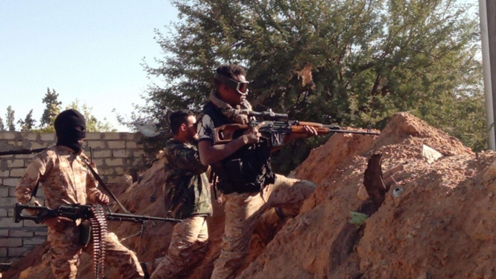 Immagine di Haftar avanza e il presidente Sarraj chiede armi agli amici, Italia compresa