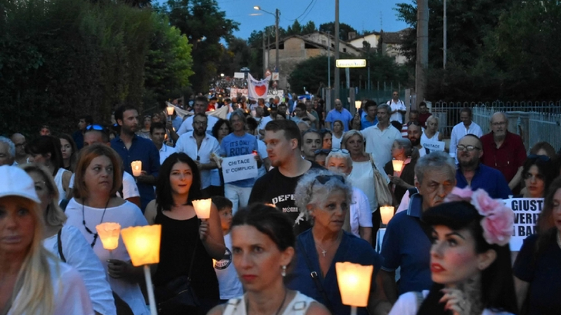 Immagine di Gli operatori: «Ecco perché credemmo ai deliri di Bibbiano»