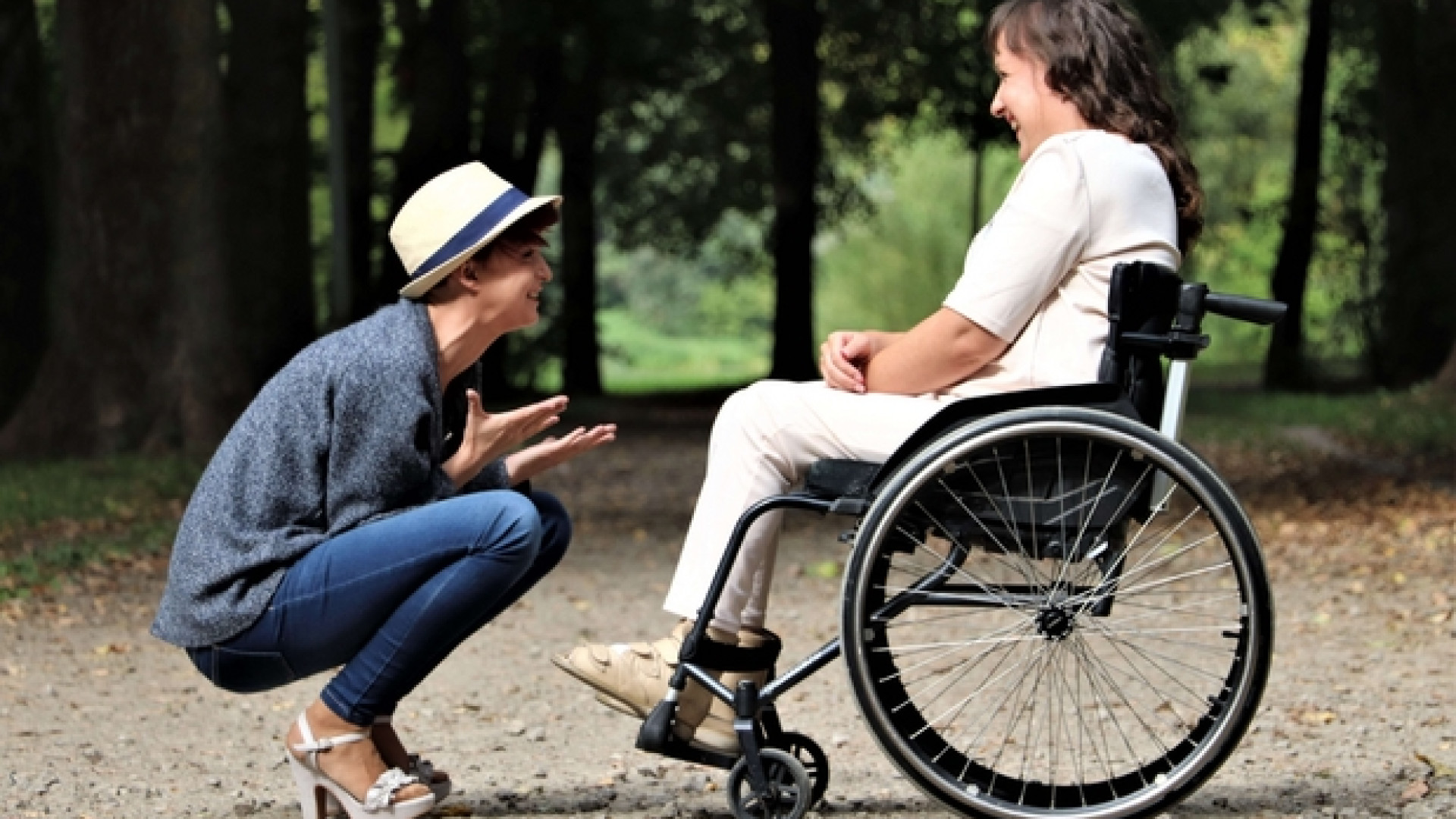 Immagine di Il popolo insostituibile dei "caregiver". «Subito una legge per riconoscerci»