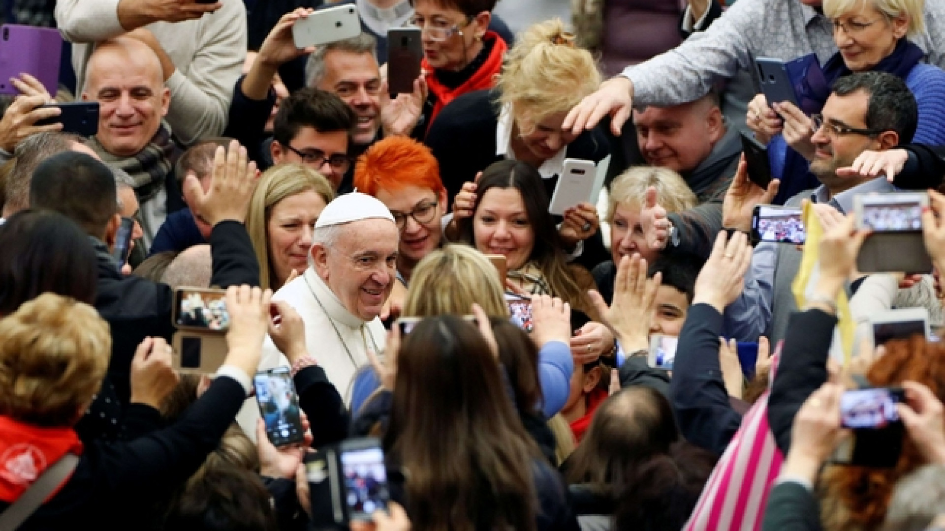 Immagine di Il Papa: i migranti non sono una minaccia, basta ostilità e indifferenza