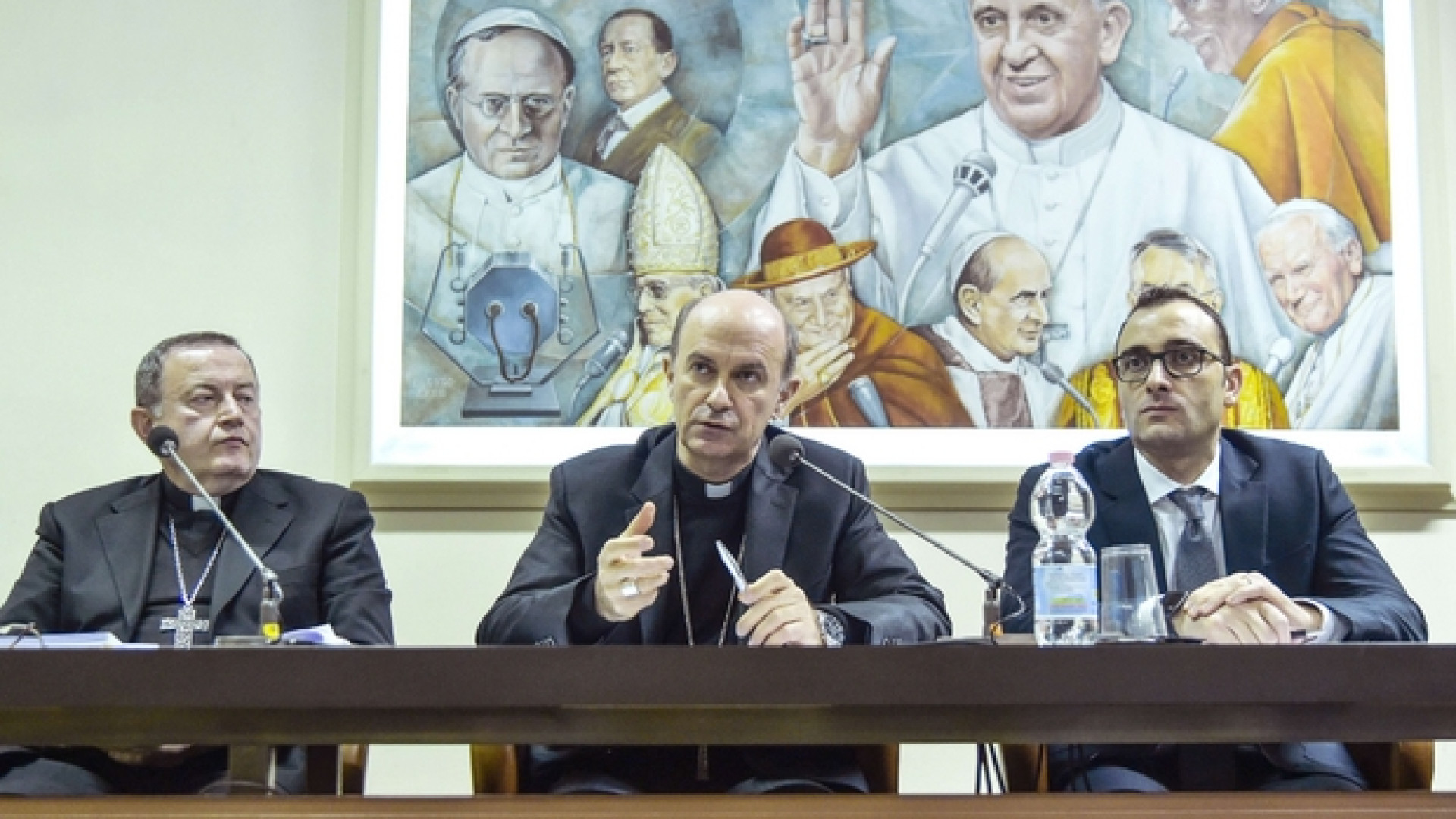 Immagine di Russo: «Non possiamo vivere in un costante clima di campagna elettorale»