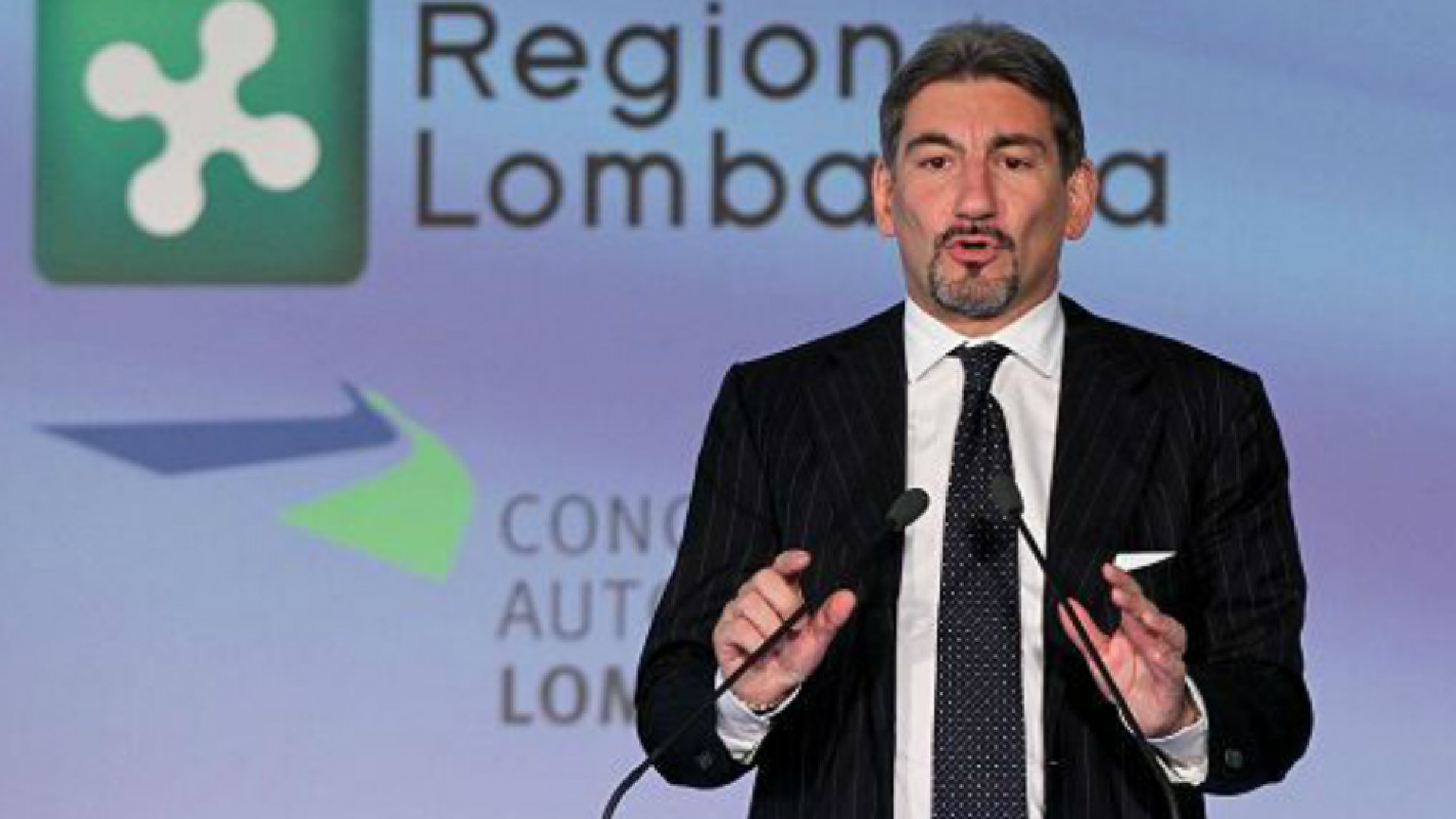 Immagine di Smog, Cattaneo a Sala: blocco del traffico? Siamo a demagogia in salsa green