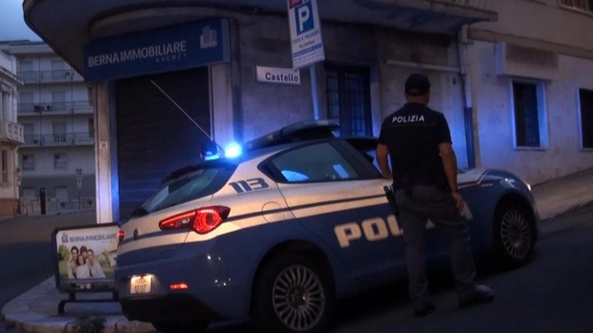 Immagine di Suora accoltellata in chiesa per salvare la vita al prete. Grave ma ce la farà