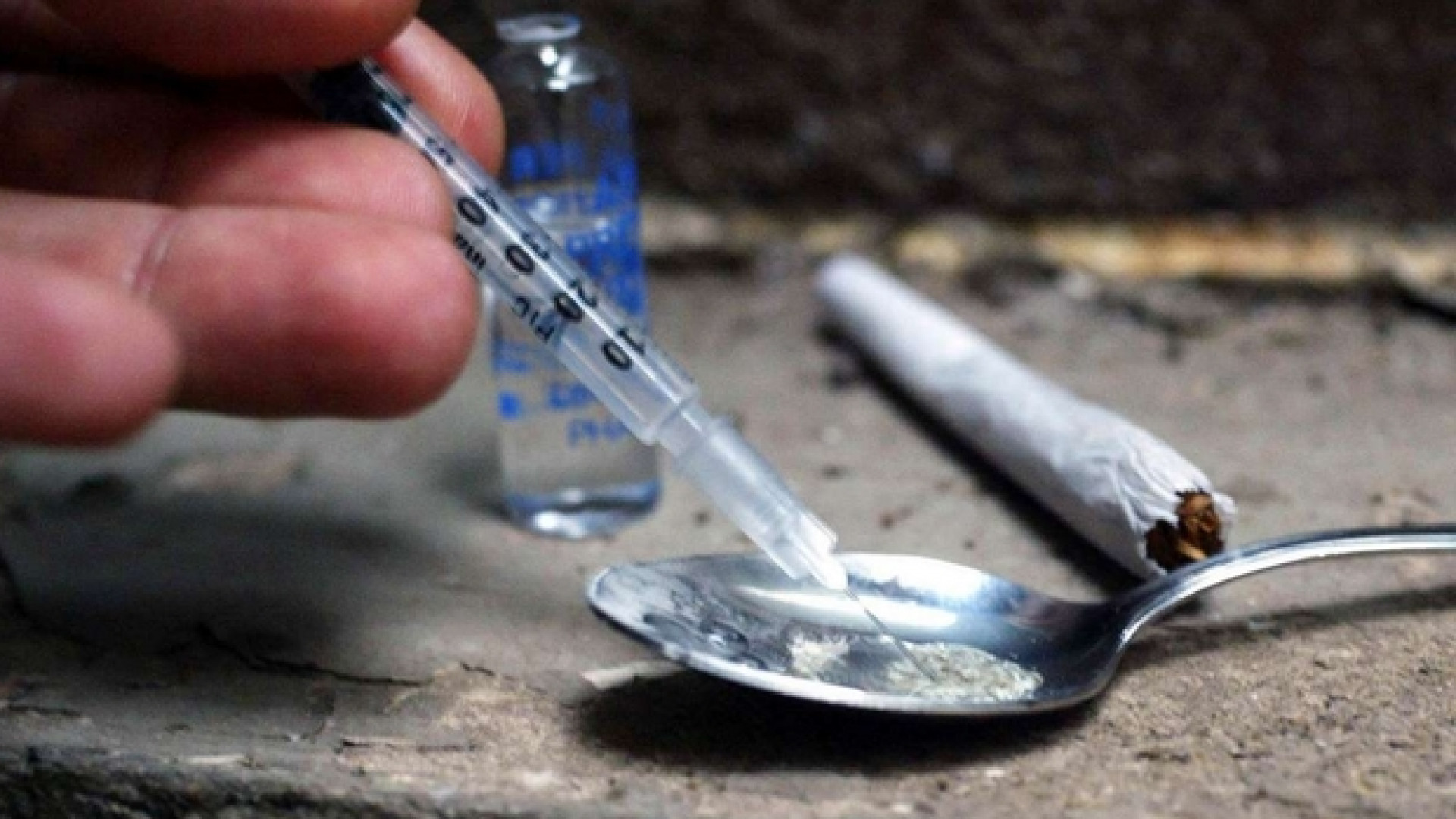 Immagine di Droga-boom e due scandali connessi
