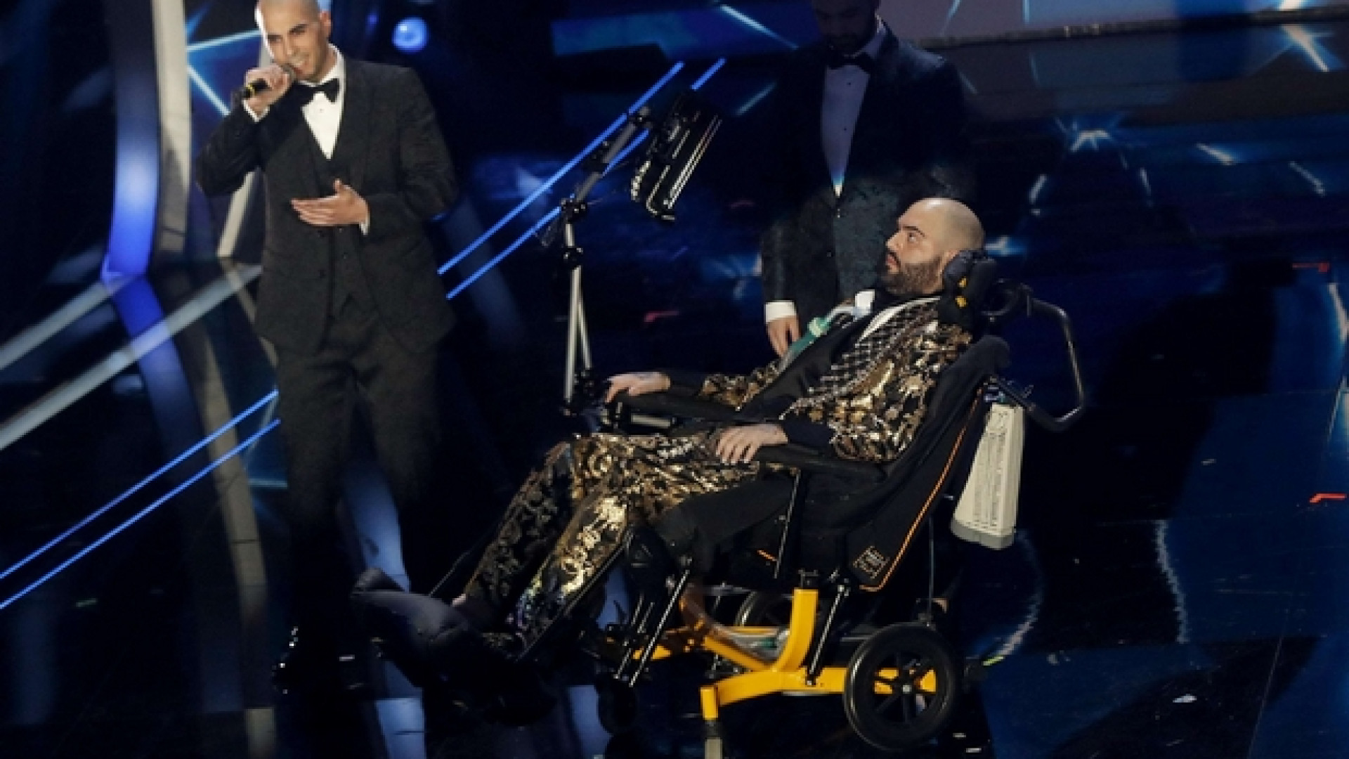Immagine di La lezione di Paolo Palumbo, rapper con la Sla, sul palco dell'Ariston