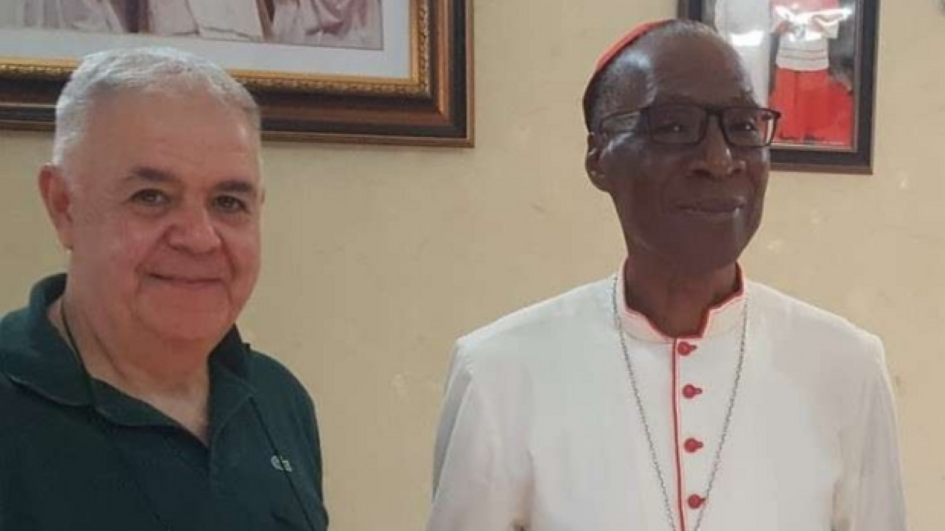 Immagine di Tamat incontra il cardinale Zerbo: aiutiamo la gente a non fuggire