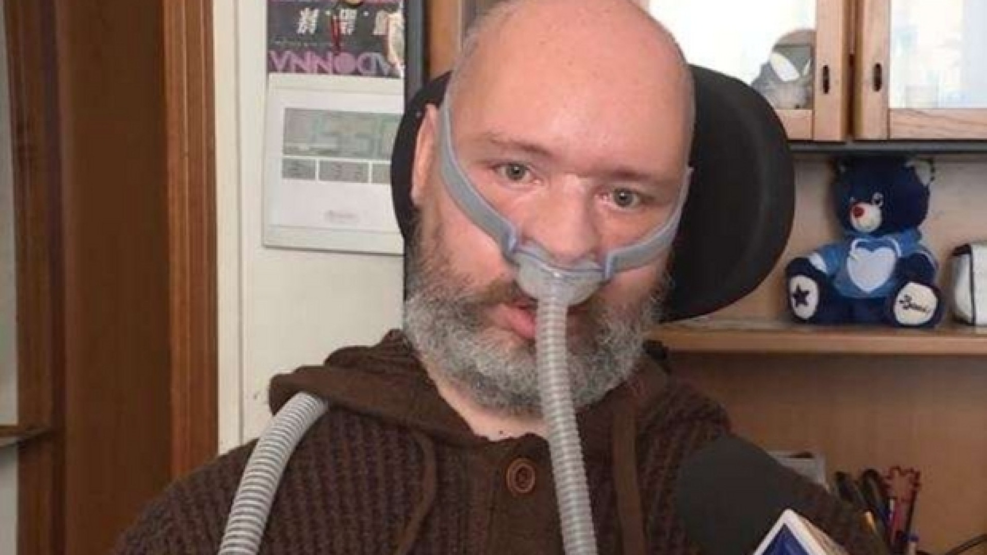 Immagine di Stefano, il malato che voleva farla finita. E il vescovo che l'ha accolto