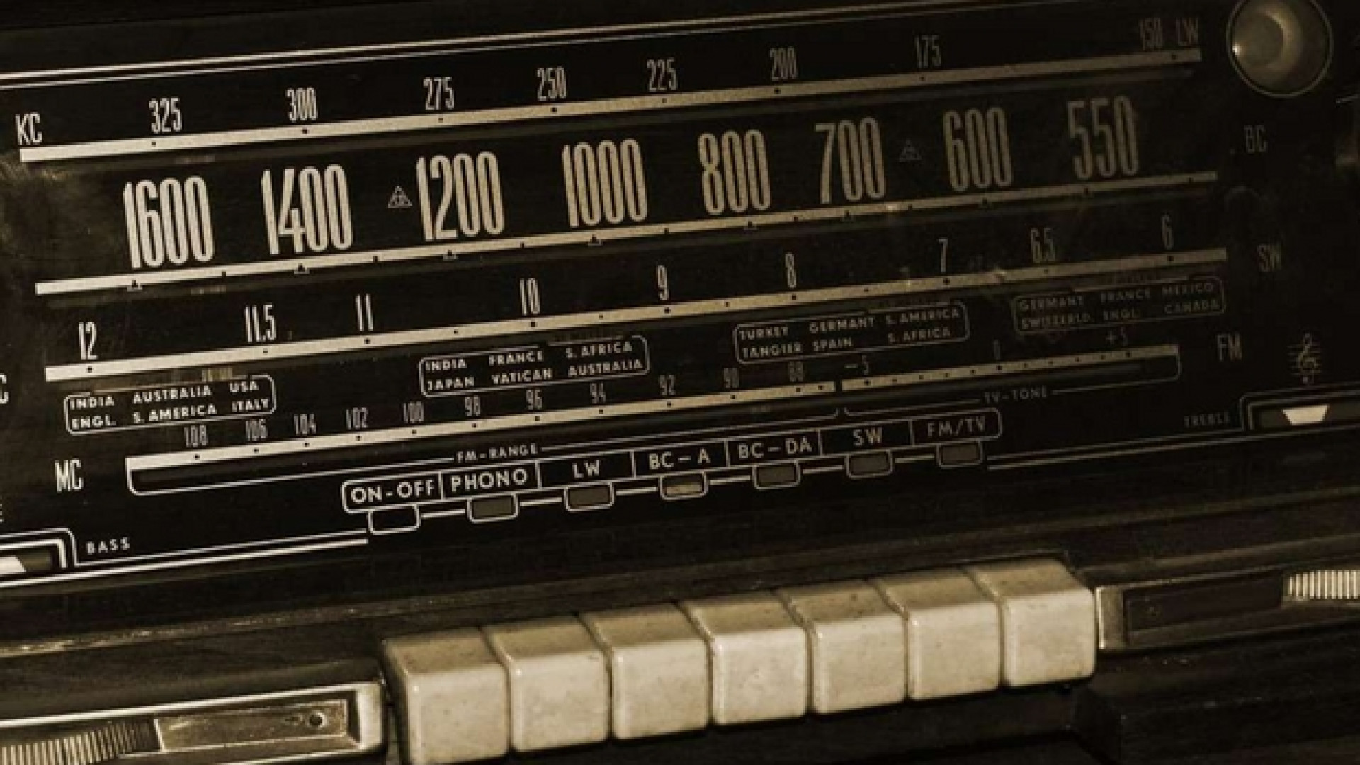 Immagine di La radio cambia pelle, ma non perde la forza. L'Onu le rende omaggio