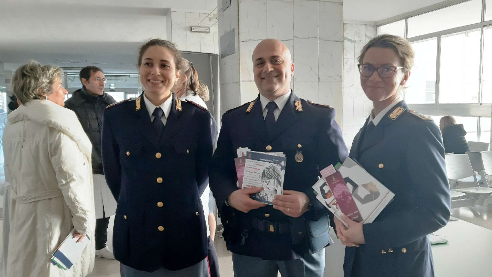 Immagine di Questo non è amore: per San Valentino la Polizia al fianco delle donne