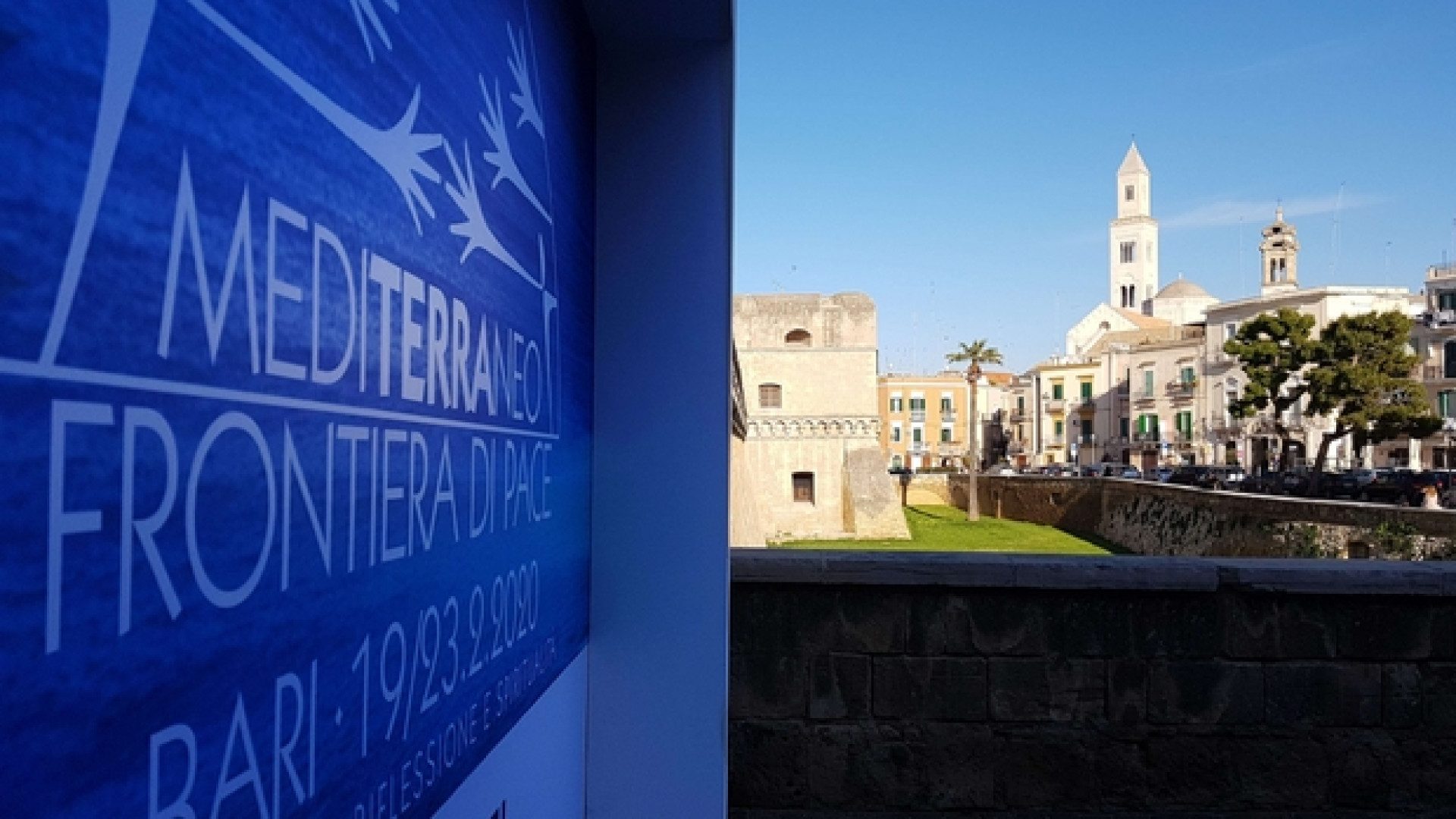 Immagine di Incontro Mediterraneo: dalle mostre ai "Peace mob", la Puglia si mobilita