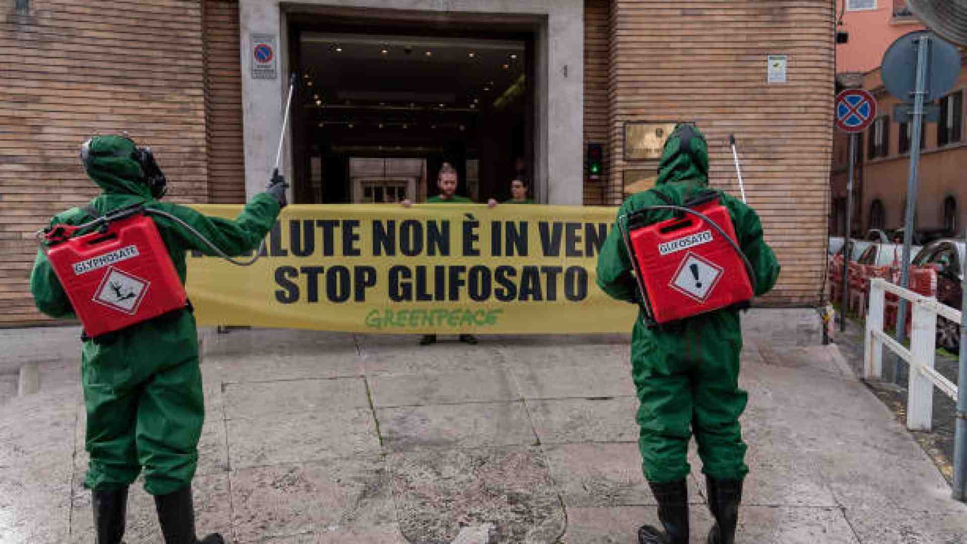 Immagine di No al glifosato nelle aree verdi: un premio per chi cambia il diserbo