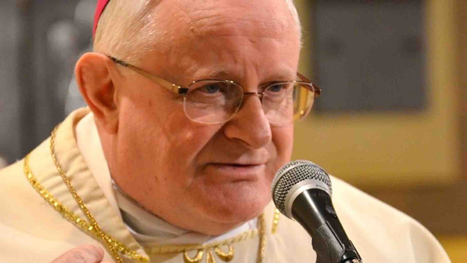 Immagine di Il Vescovo invita alla preghiera comunitaria