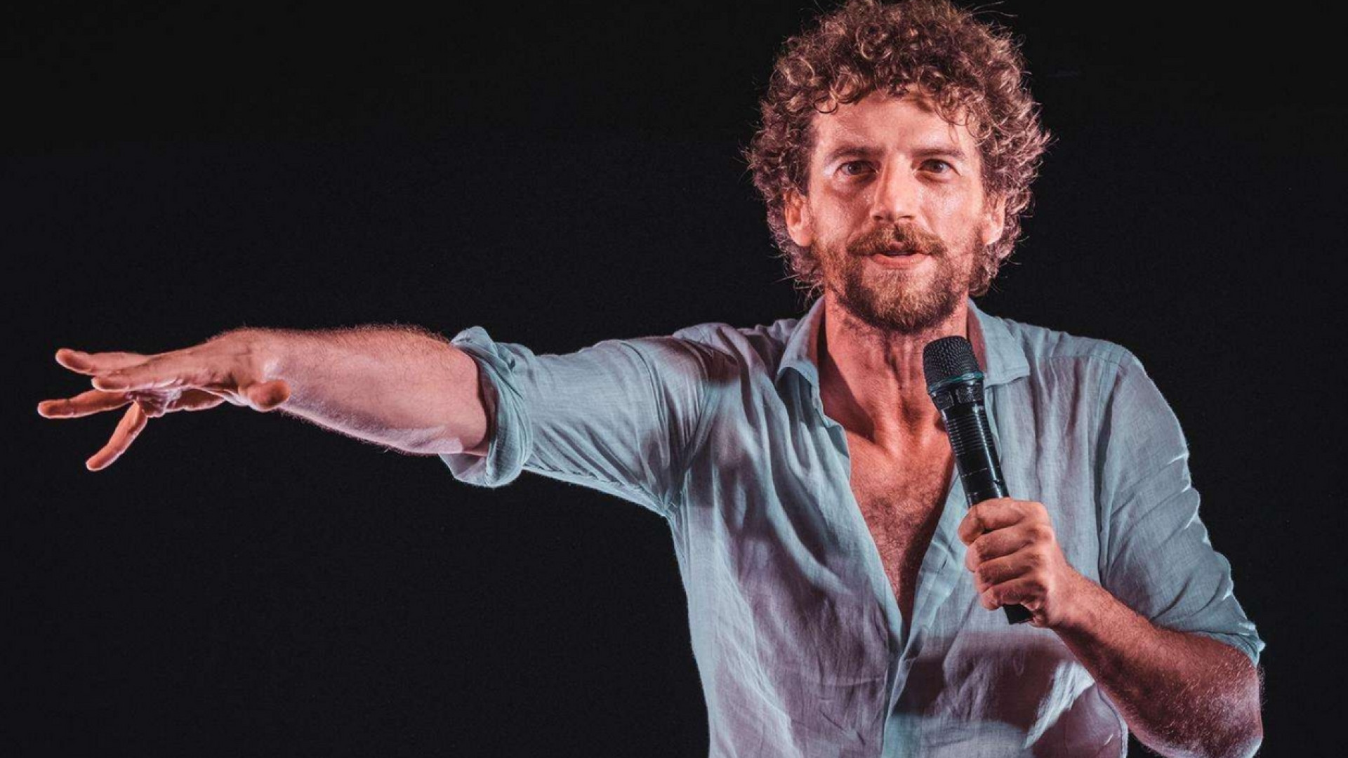Immagine di Lastrico: «I miei maestri? Dante e Don Matteo in tv»