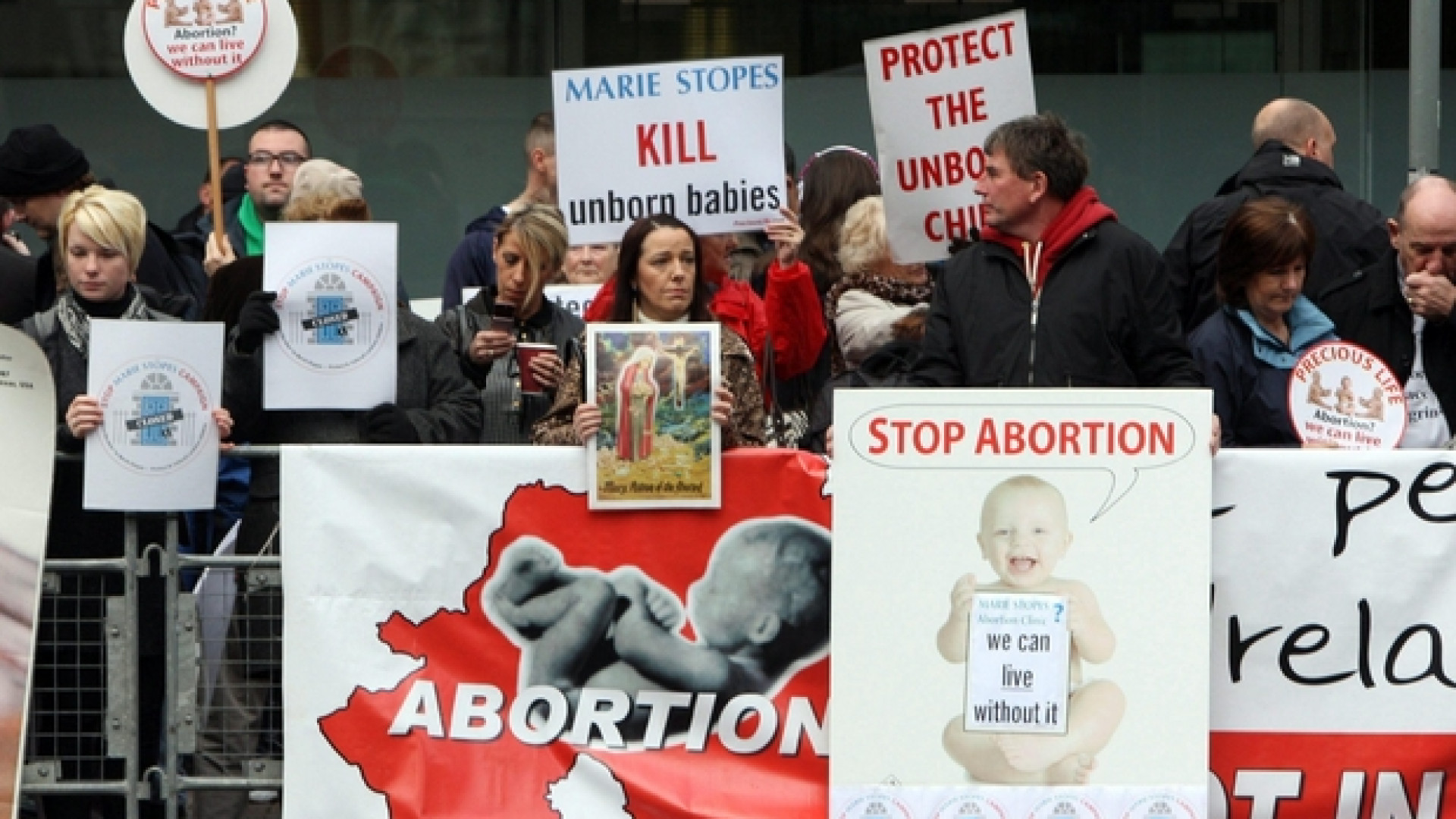 Immagine di Aborti senza freni, in particolare tra le ventenni: uno ogni 4 gravidanze