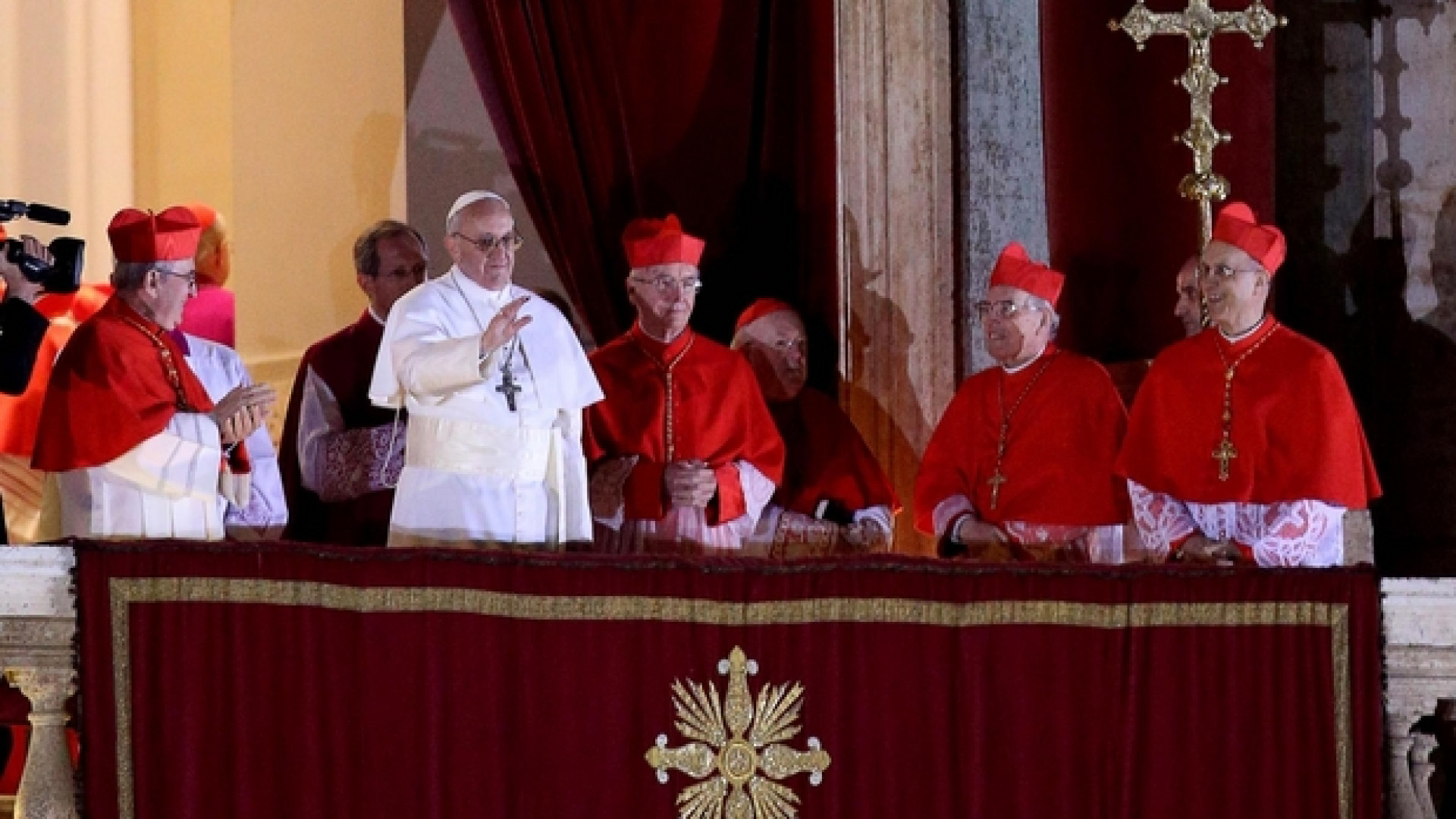 Immagine di Sette anni di cammino con papa Francesco. Gli auguri di Bassetti