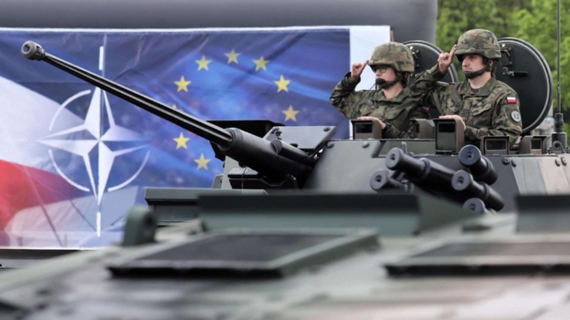 Immagine di L'esercitazione militare della Nato contro l'«esercito» delle fake news