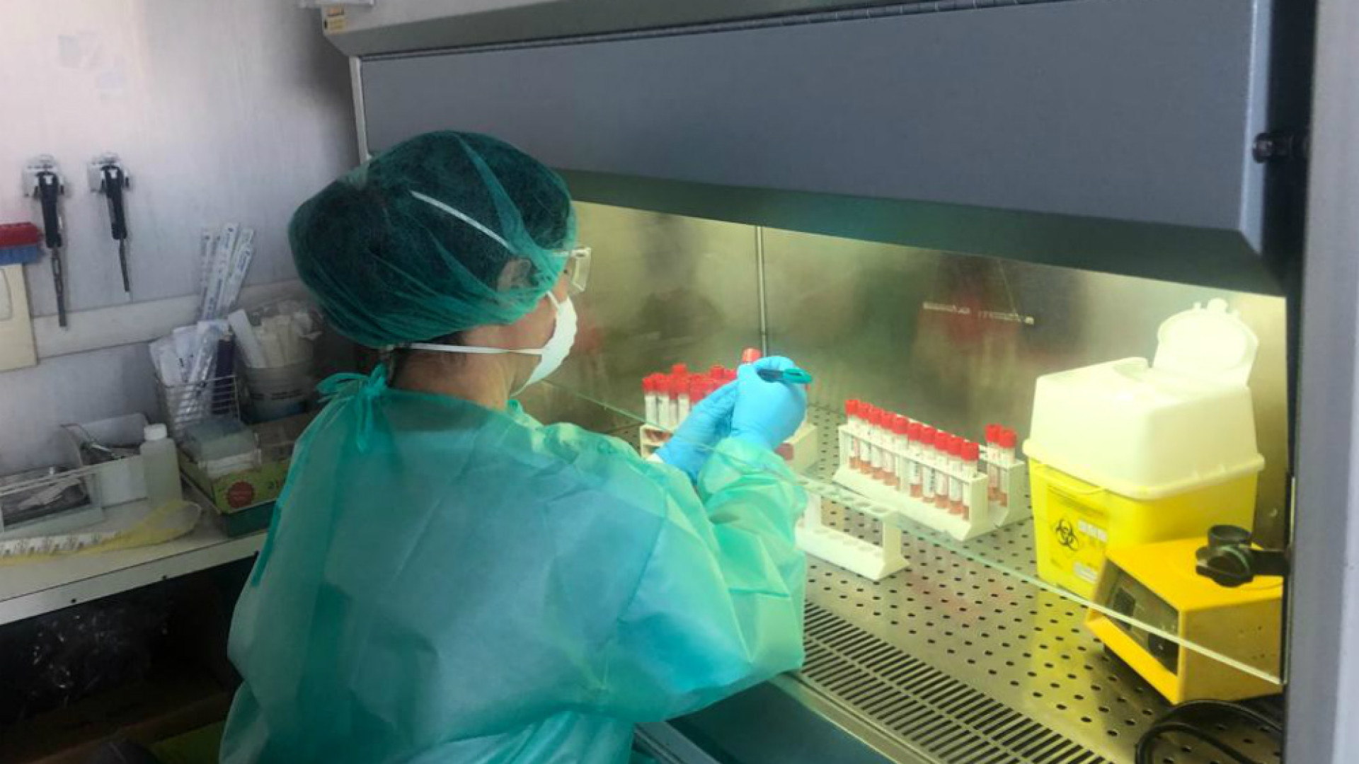 Immagine di Tremila tamponi processati in poco più di una settimana