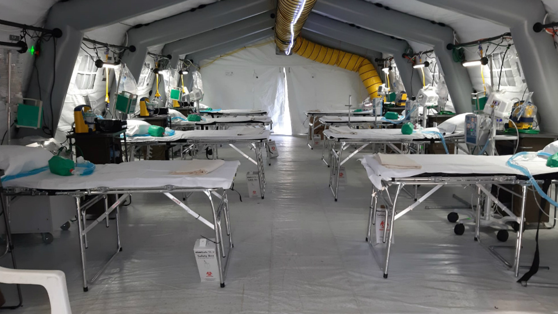 Immagine di Inaugurato l'Ospedale da Campo dell'Ong americana Samaritan's Purse