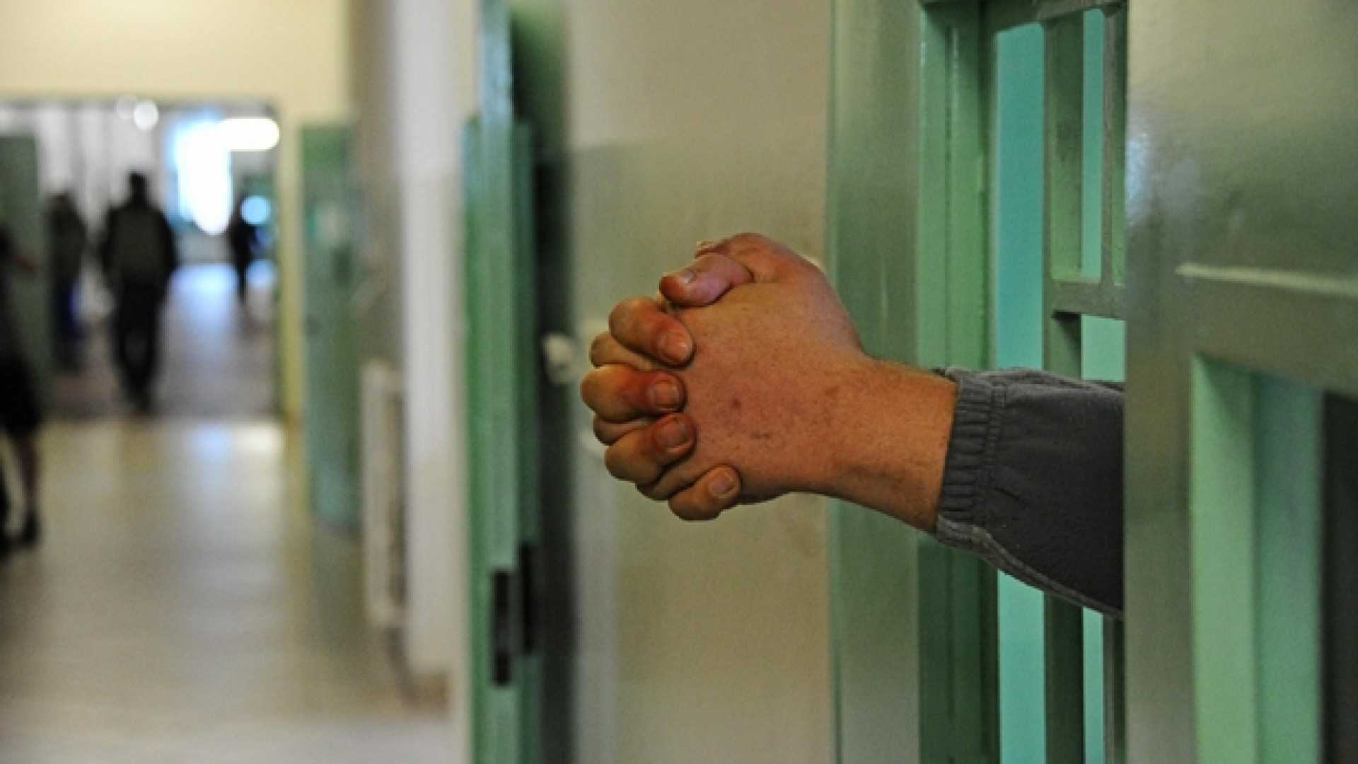 Immagine di Disinnescare in modo sano la bomba-virus nelle carceri