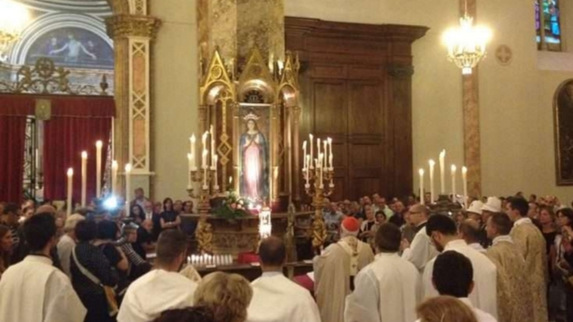 Immagine di Con Bassetti la novena alla Madonna delle Grazie per «grave necessità»