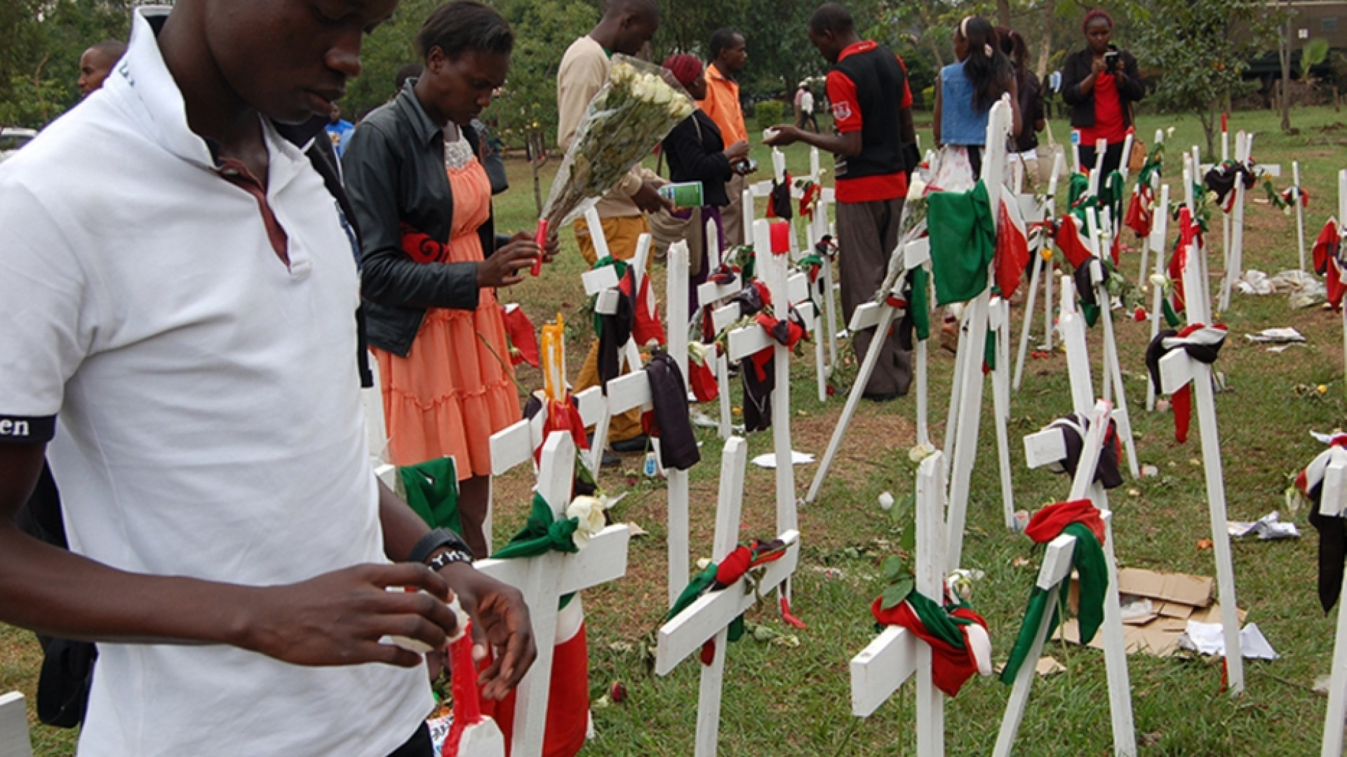 Immagine di Quel giovedì santo di sangue nel campus di Garissa assalito da al-Shabaab