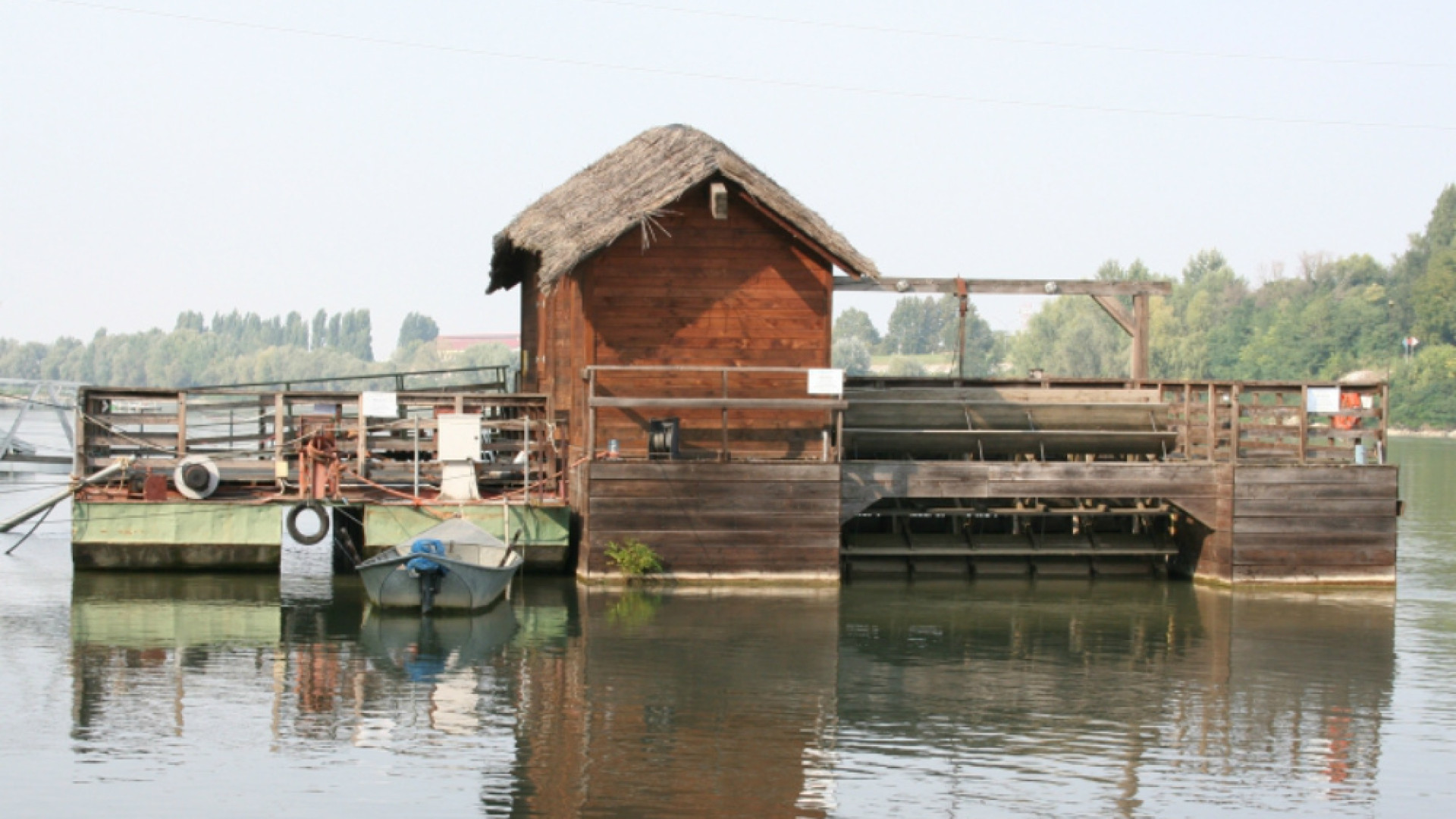 Immagine di Cremona, la città dei mulini sul Po