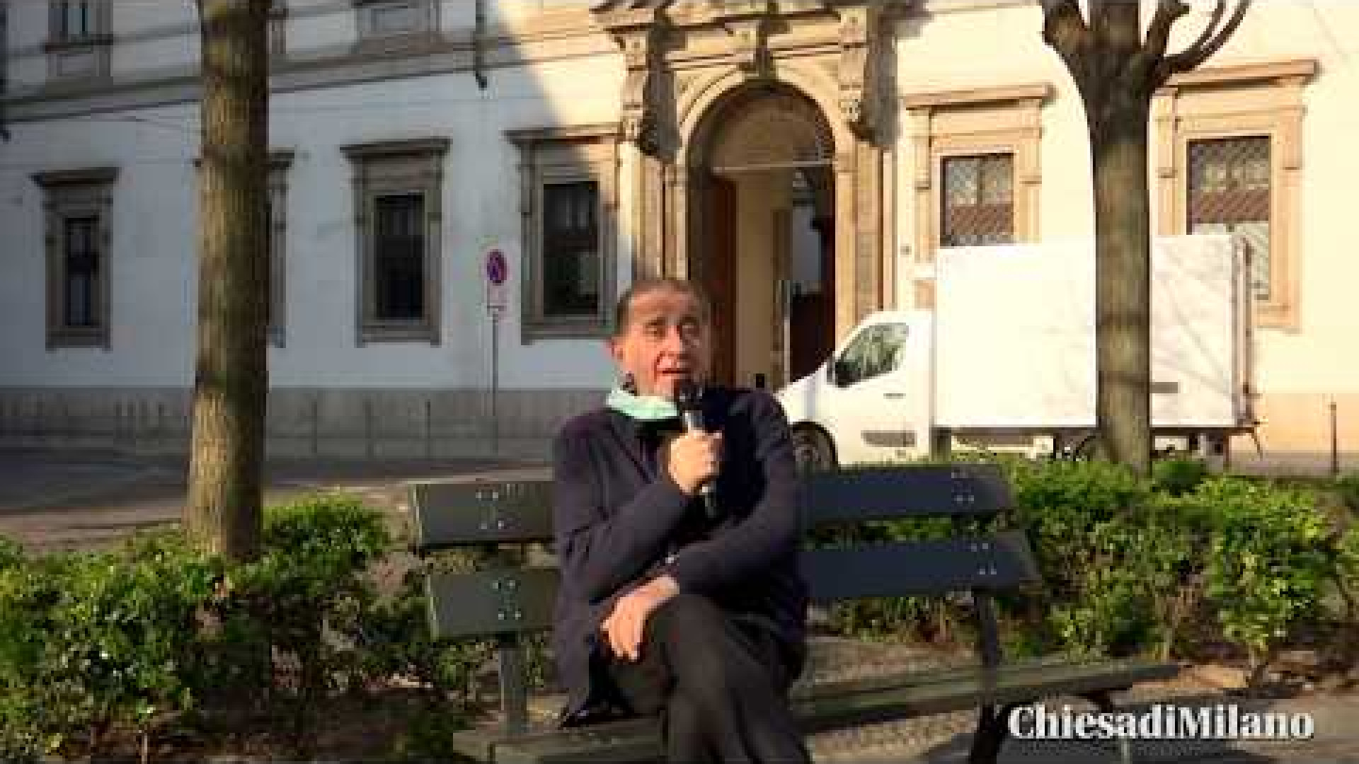 Immagine di La "benedizione del mendicante" agli studenti universitari