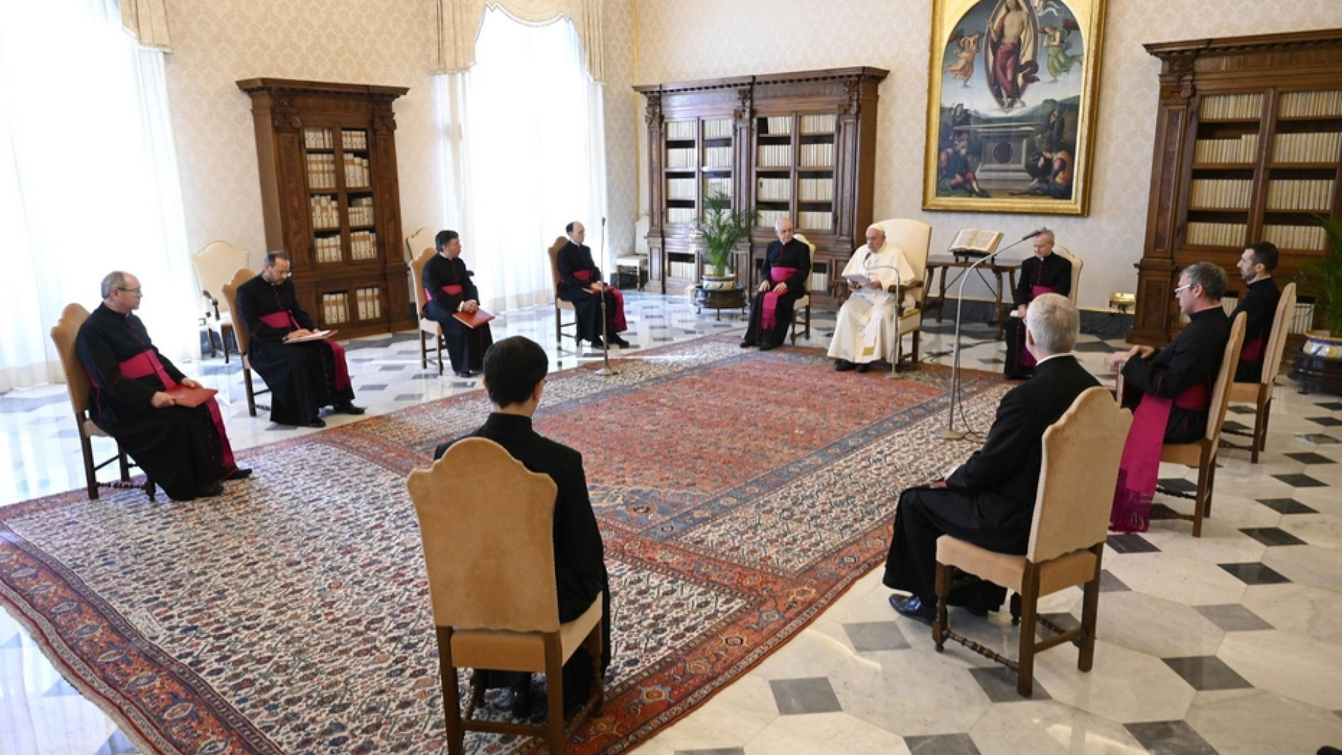 Immagine di Papa Francesco: "La Pasqua ci dice che tutto andrà bene"