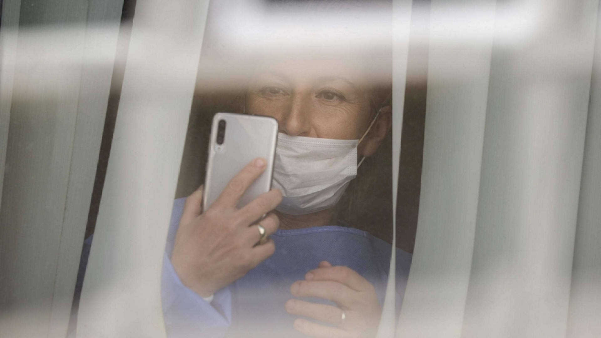 Immagine di Il virus disinformazione e la modesta verità dei fatti