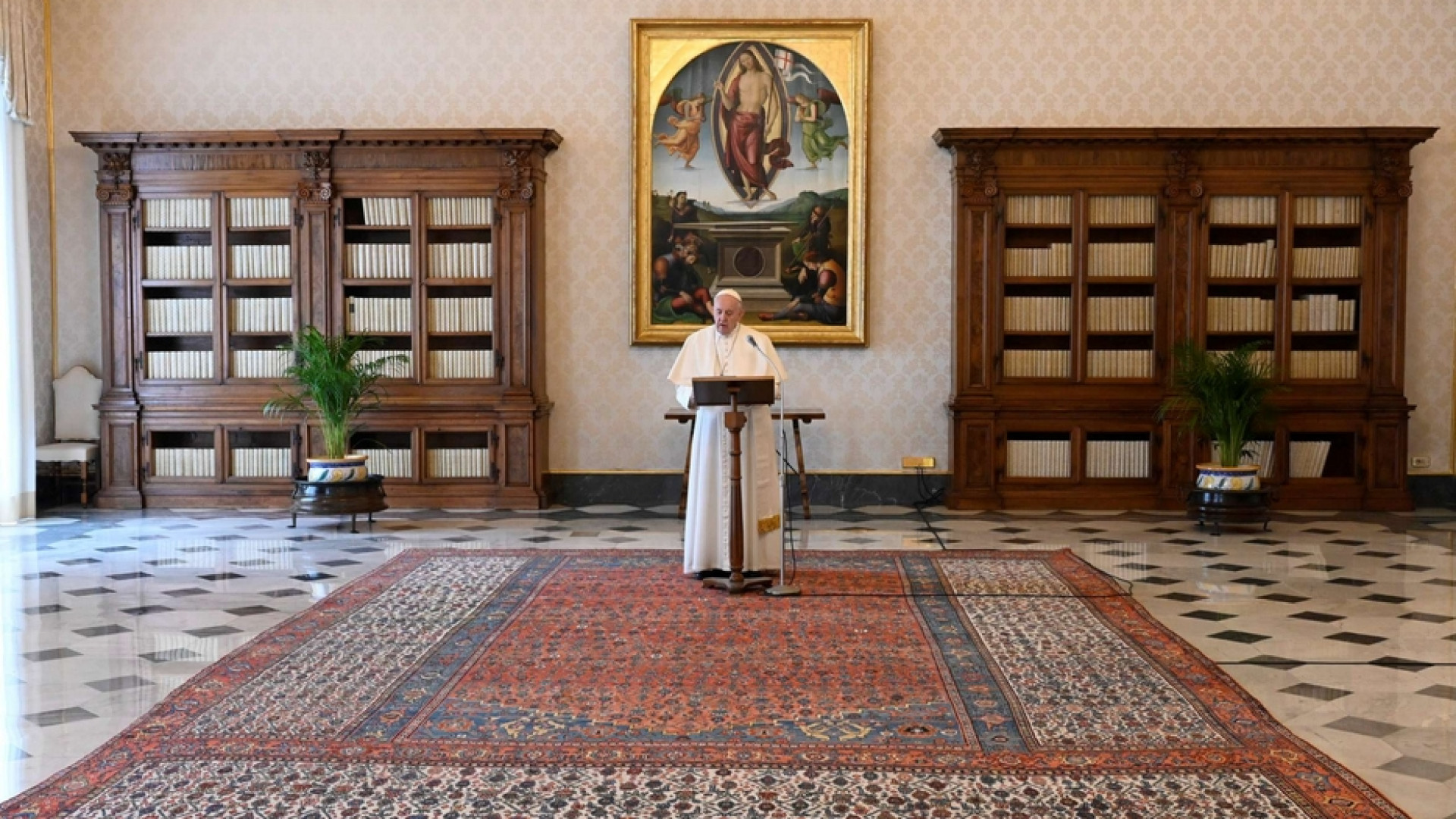 Immagine di Il Papa: Il Signore ci dia il coraggio che hanno le donne