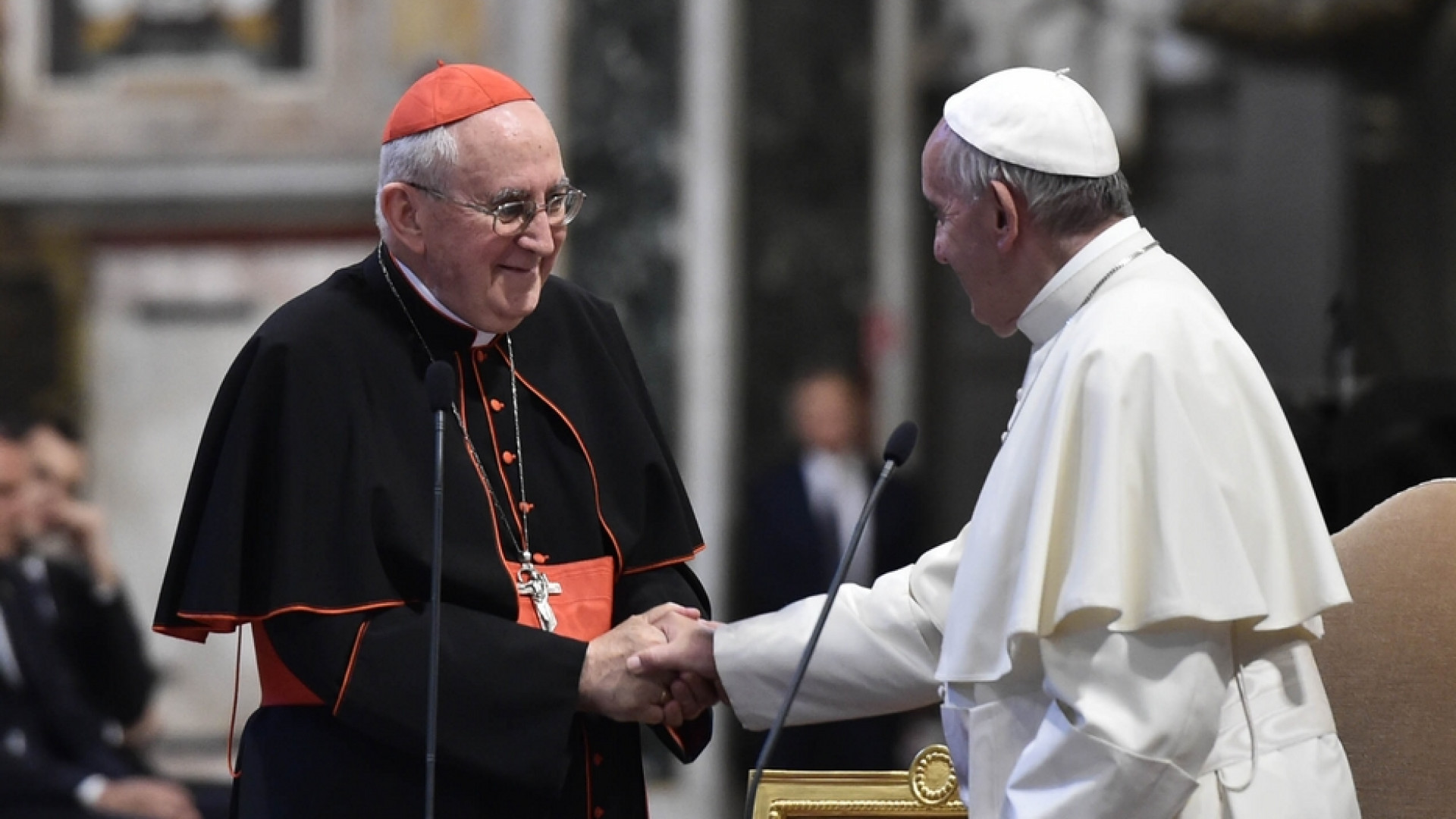 Immagine di Il cardinale Agostino Vallini compie 80 anni